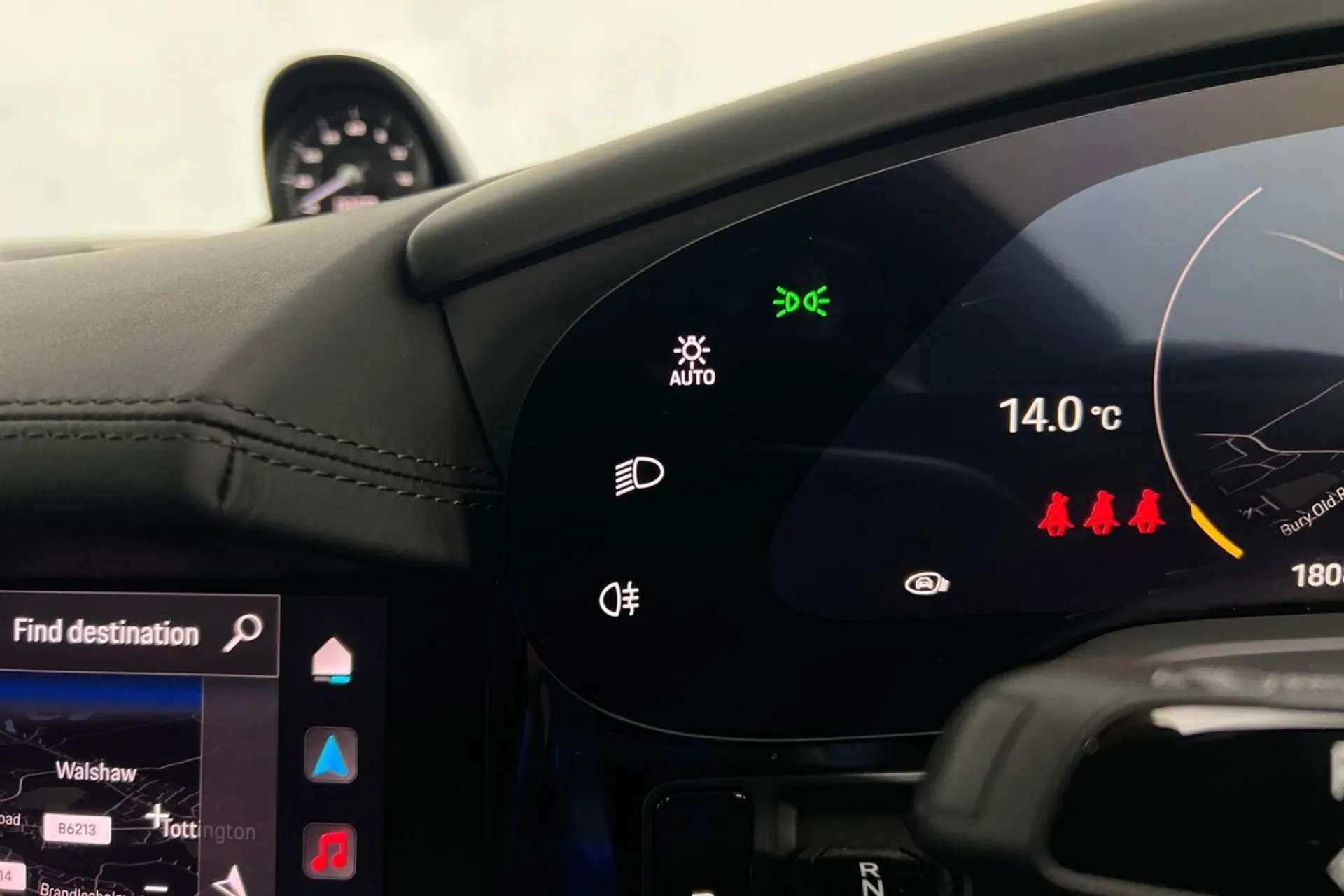 2021 PORSCHE TAYCAN 2021 PORSCHE TAYCAN