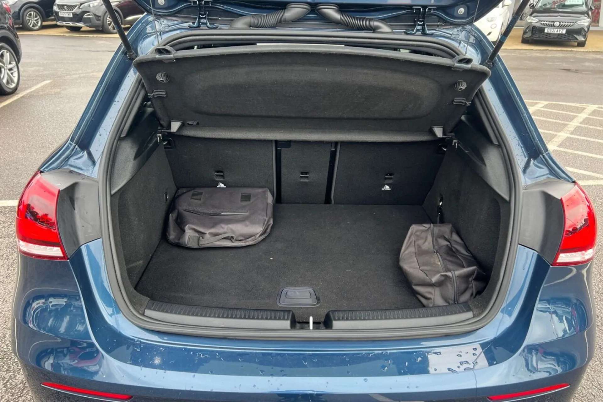 0 MERCEDES-BENZ A-CLASS 0 MERCEDES-BENZ A-CLASS