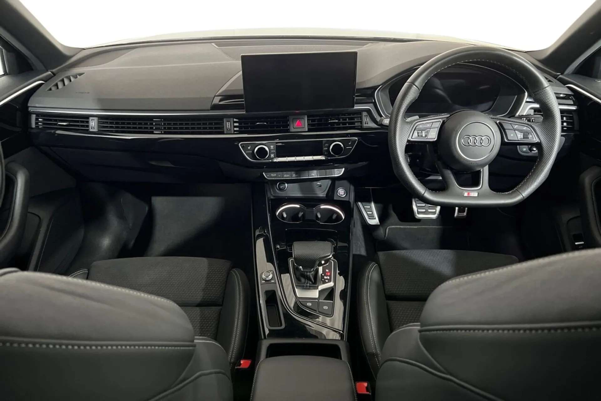 2023 AUDI A4 2023 AUDI A4
