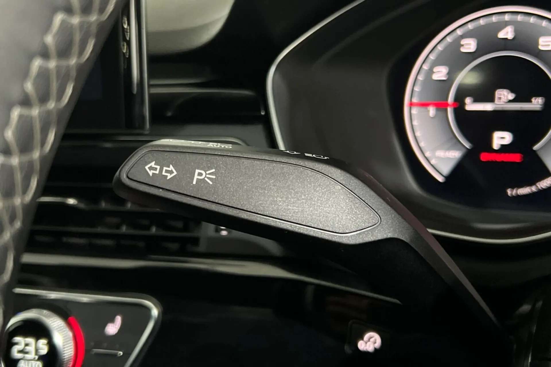 2023 AUDI A4 2023 AUDI A4