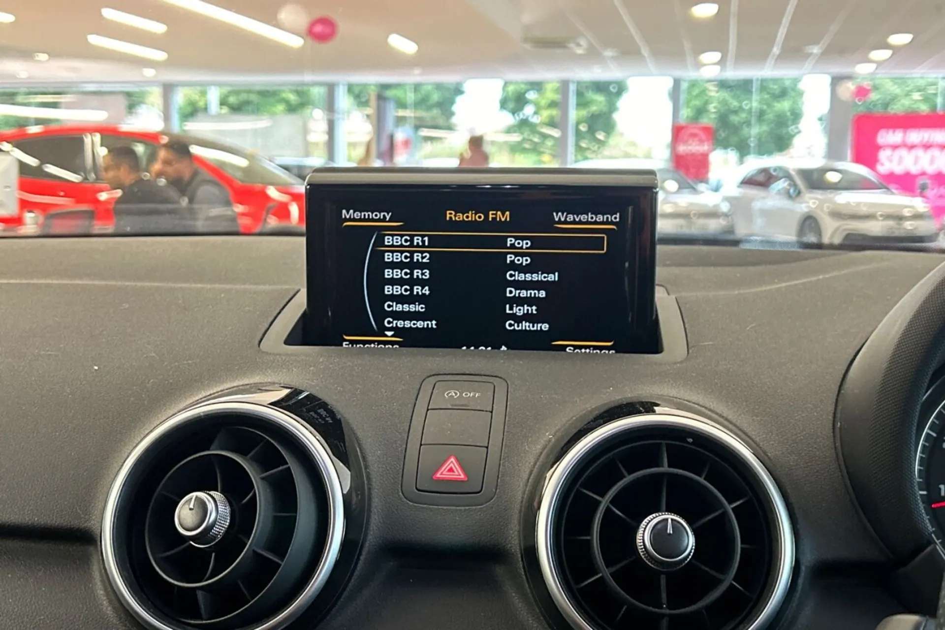 0 AUDI A1 0 AUDI A1