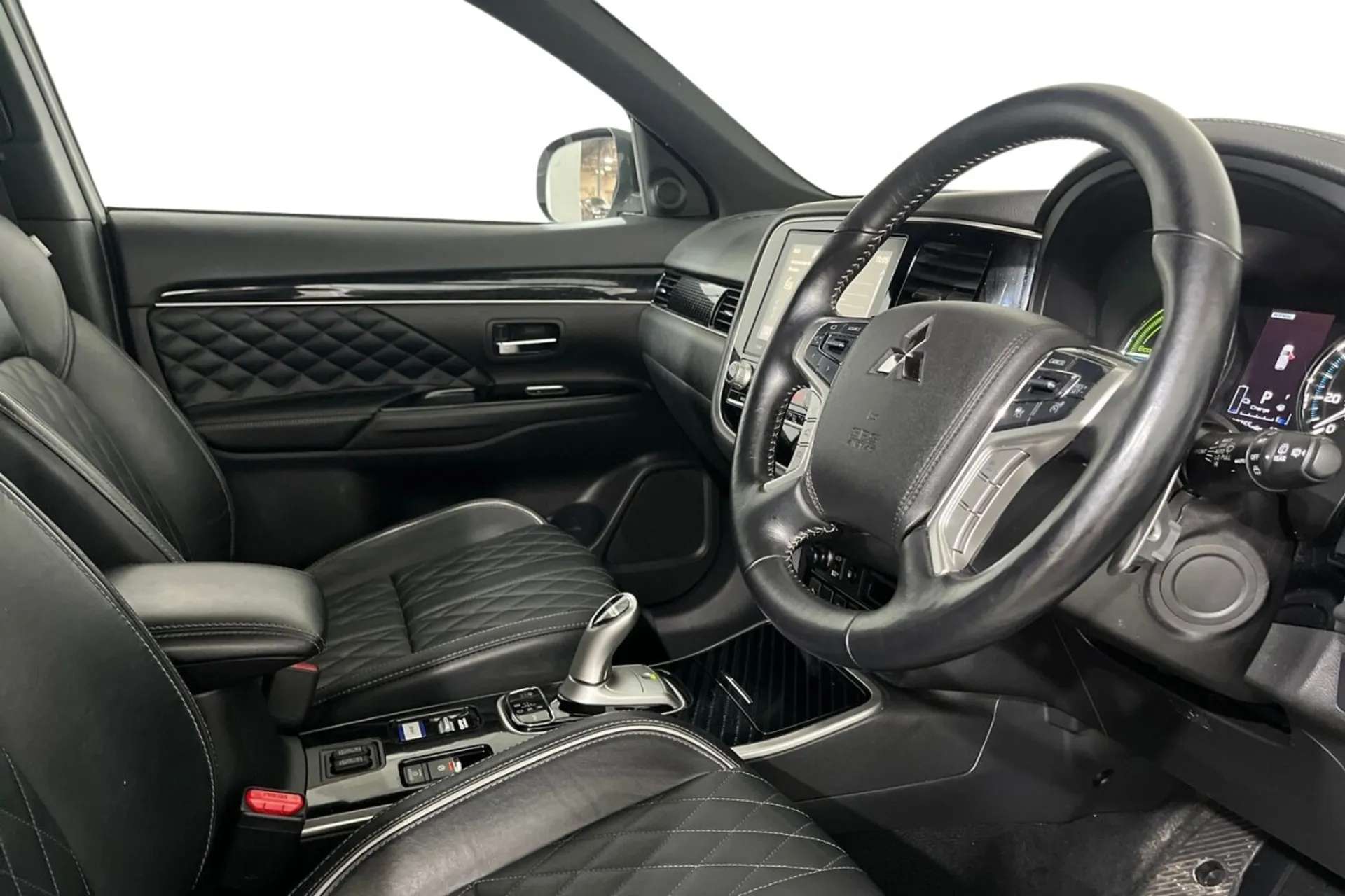 2021 MITSUBISHI OUTLANDER 2021 MITSUBISHI OUTLANDER