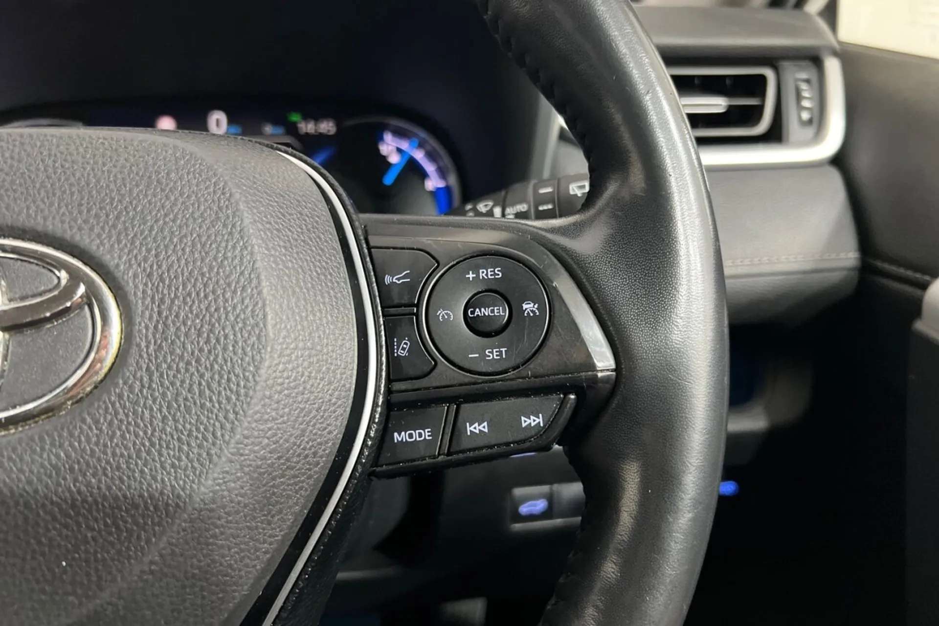 2020 TOYOTA RAV4 2020 TOYOTA RAV4