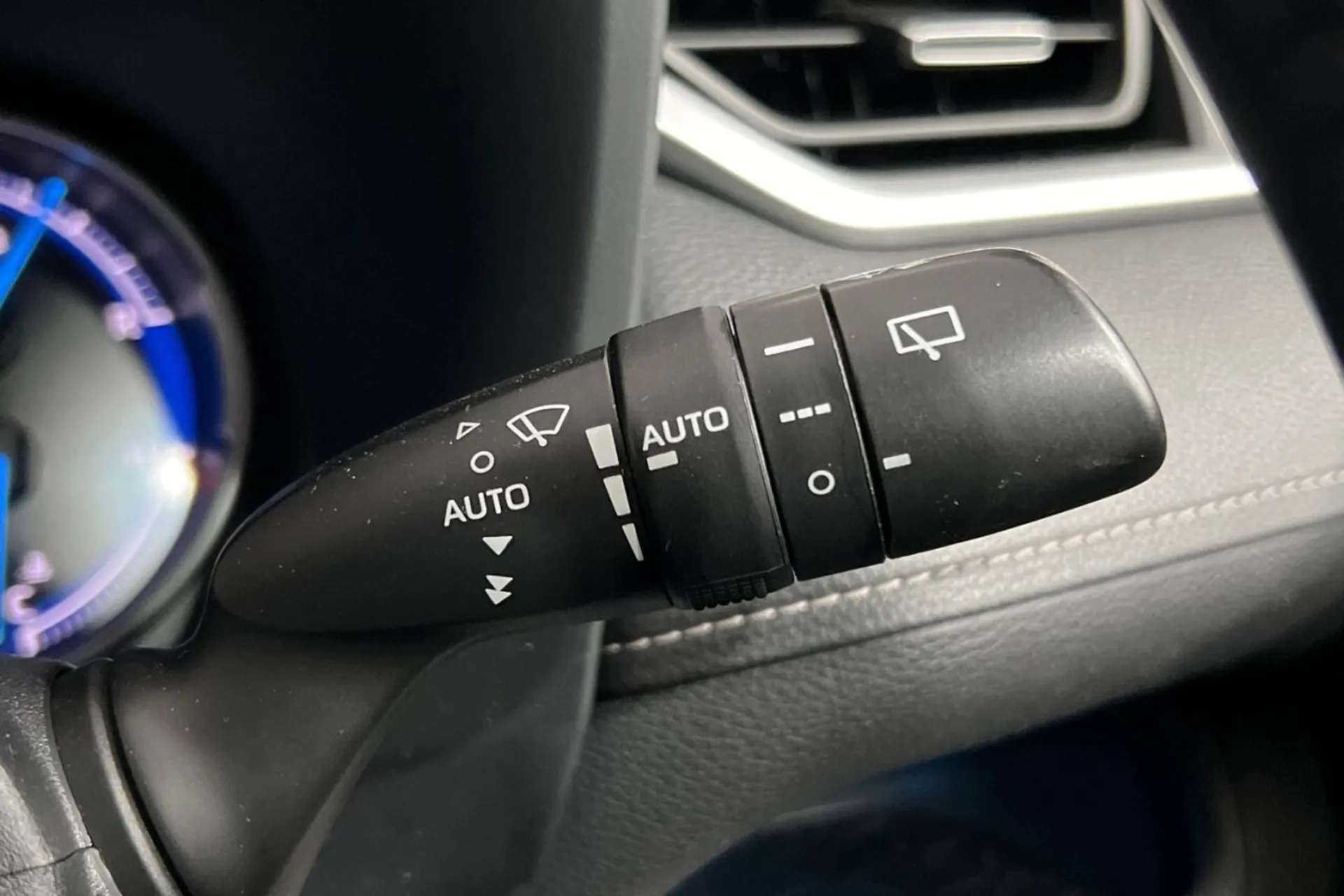 2020 TOYOTA RAV4 2020 TOYOTA RAV4