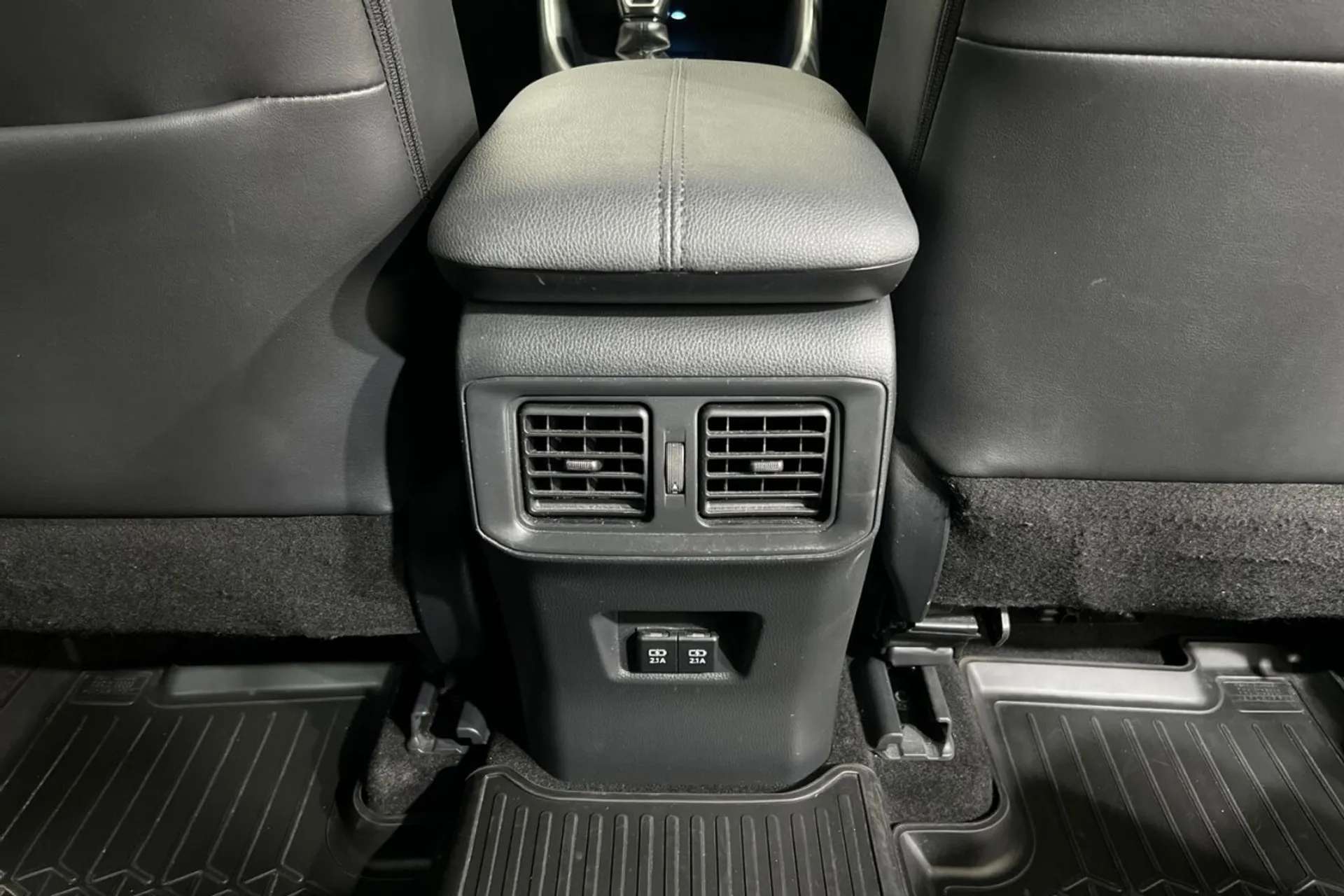 2020 TOYOTA RAV4 2020 TOYOTA RAV4