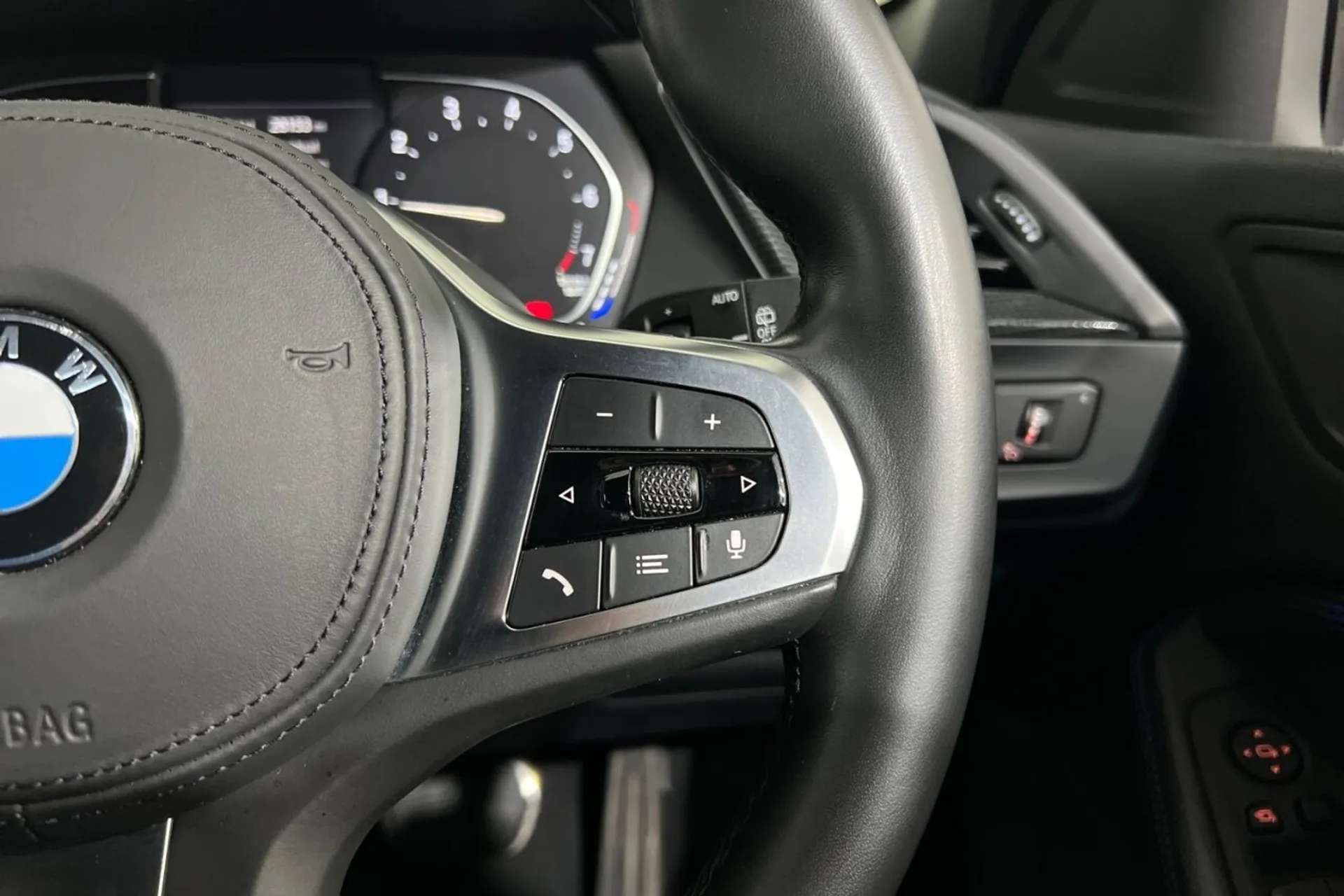 2020 BMW 1 SERIES 2020 BMW 1 SERIES