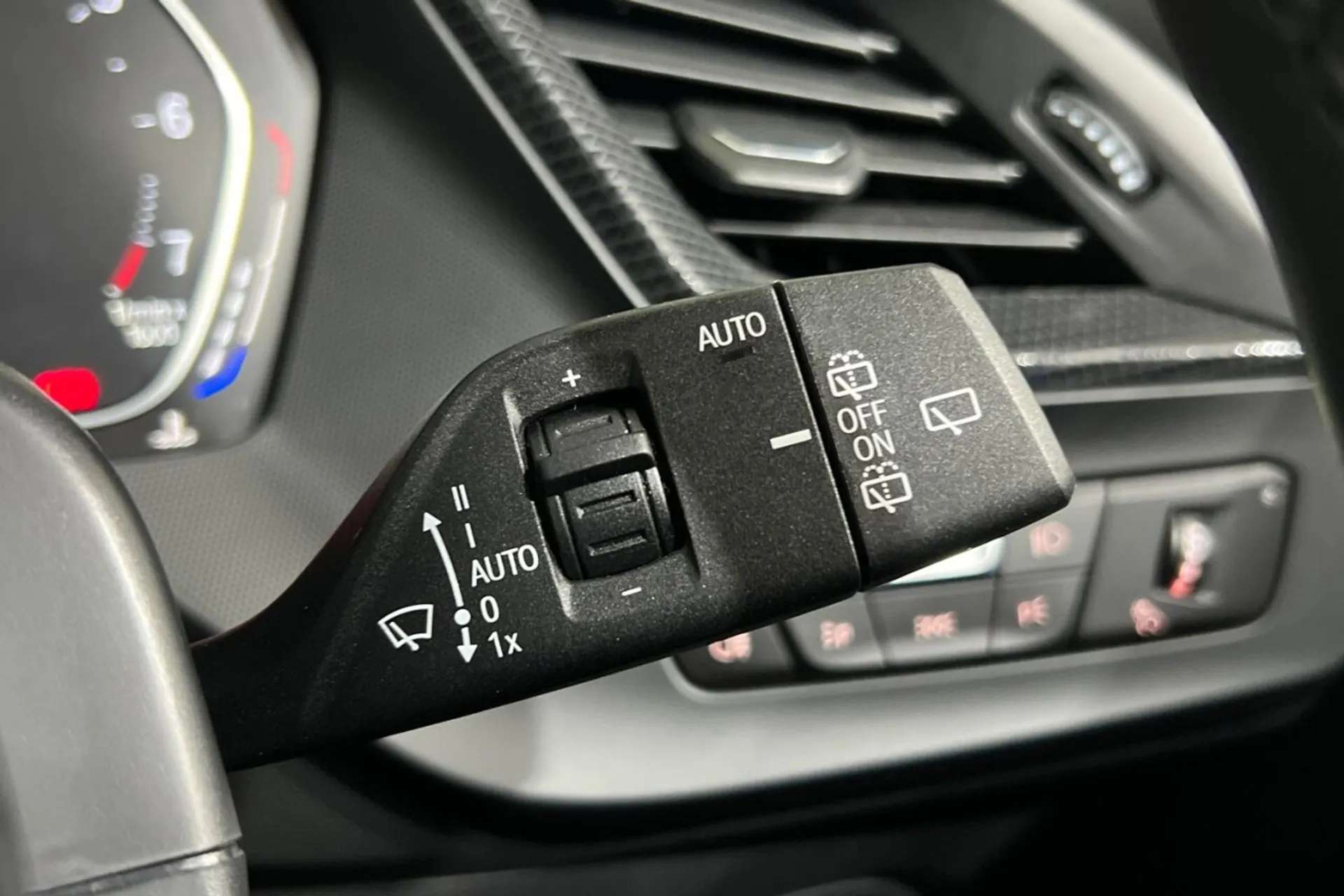 2020 BMW 1 SERIES 2020 BMW 1 SERIES