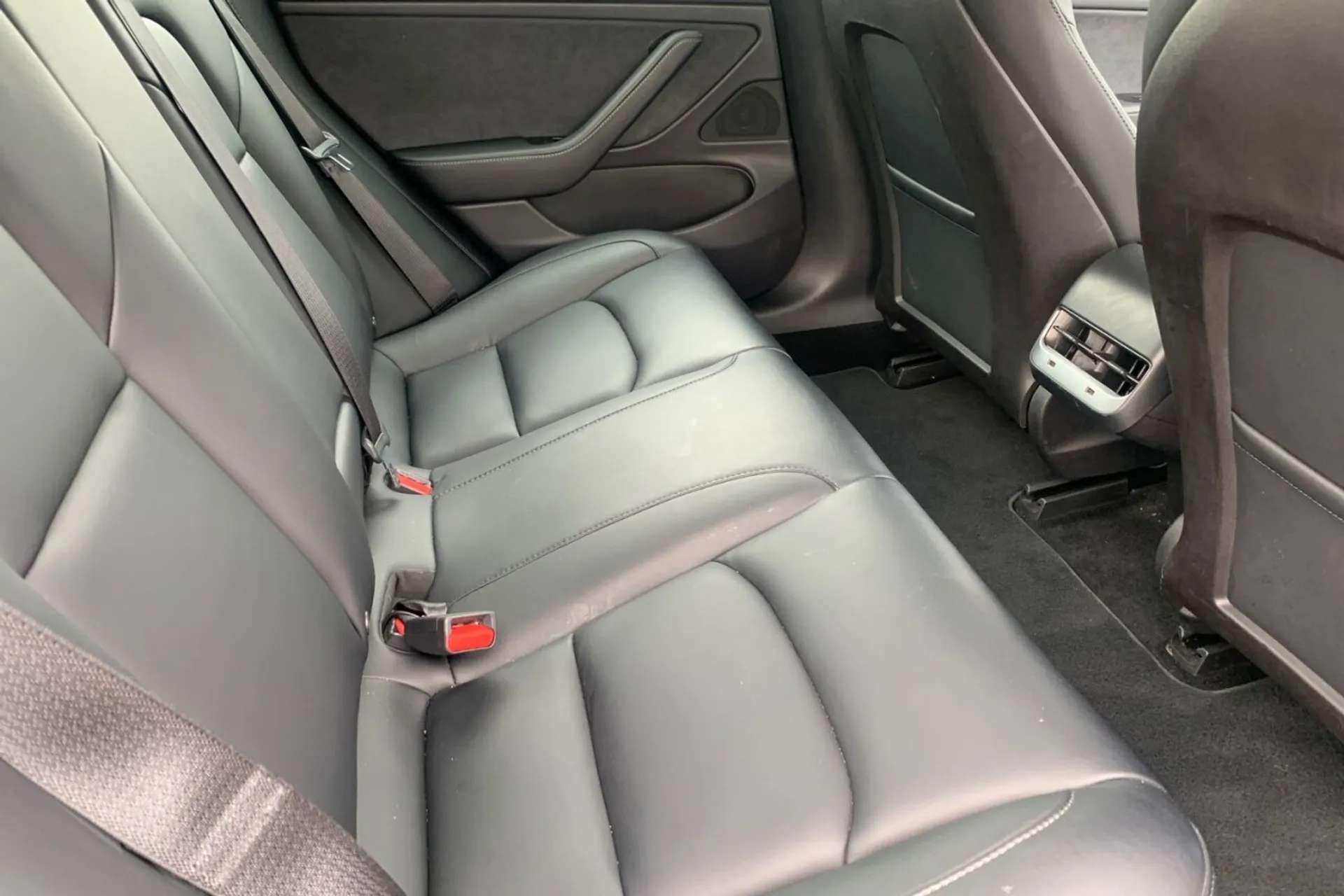 2019 TESLA MODEL 3 2019 TESLA MODEL 3