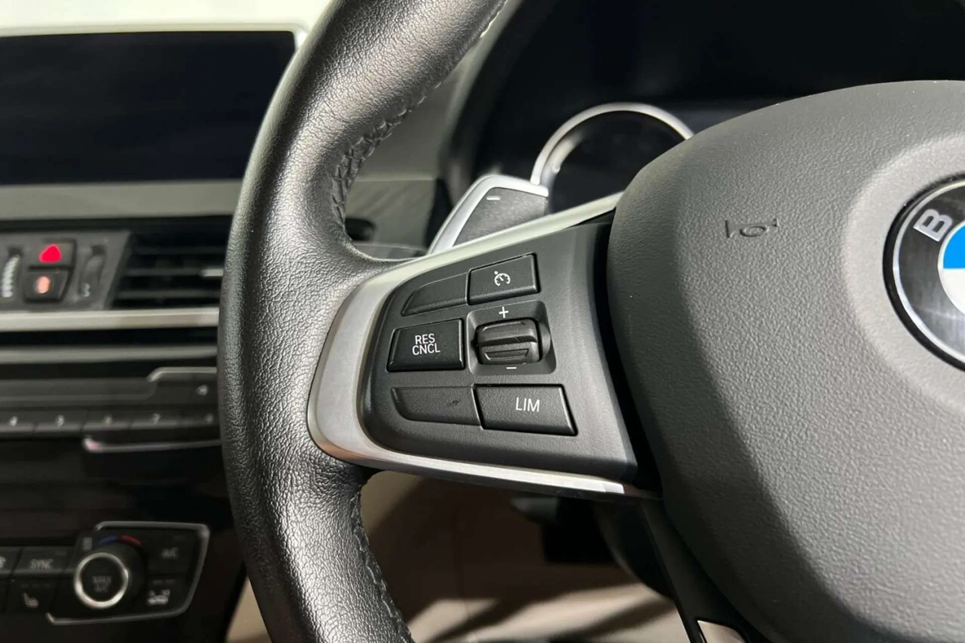 2022 BMW X1 2022 BMW X1