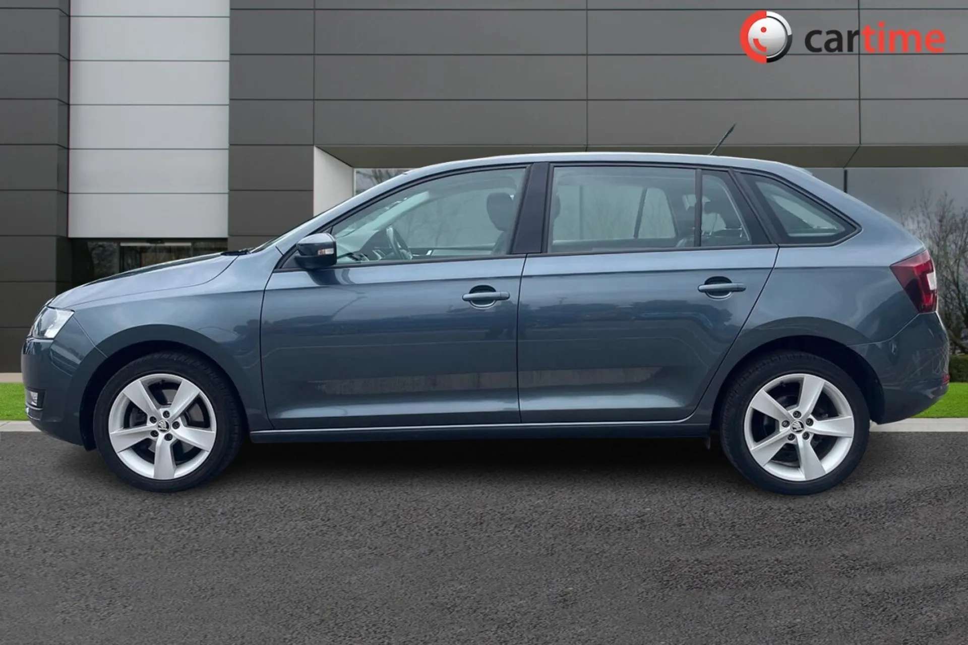 A 2018 SKODA RAPID 1.0 SPACEBACK SE TECH TSI 5d 109 BHP 6.5in Touchscreen, Satellite Navigation, Apple CarPlay / Android Auto, Rear Parking Sensors, 16-Inch Alloy Wheels A 2018 SKODA RAPID 1.0 SPACEBACK SE TECH TSI 5d 109 BHP 6.5in Touchscreen, Satellite Navigation, Apple CarPlay / Android Auto, Rear Parking Sensors, 16-Inch Alloy Wheels