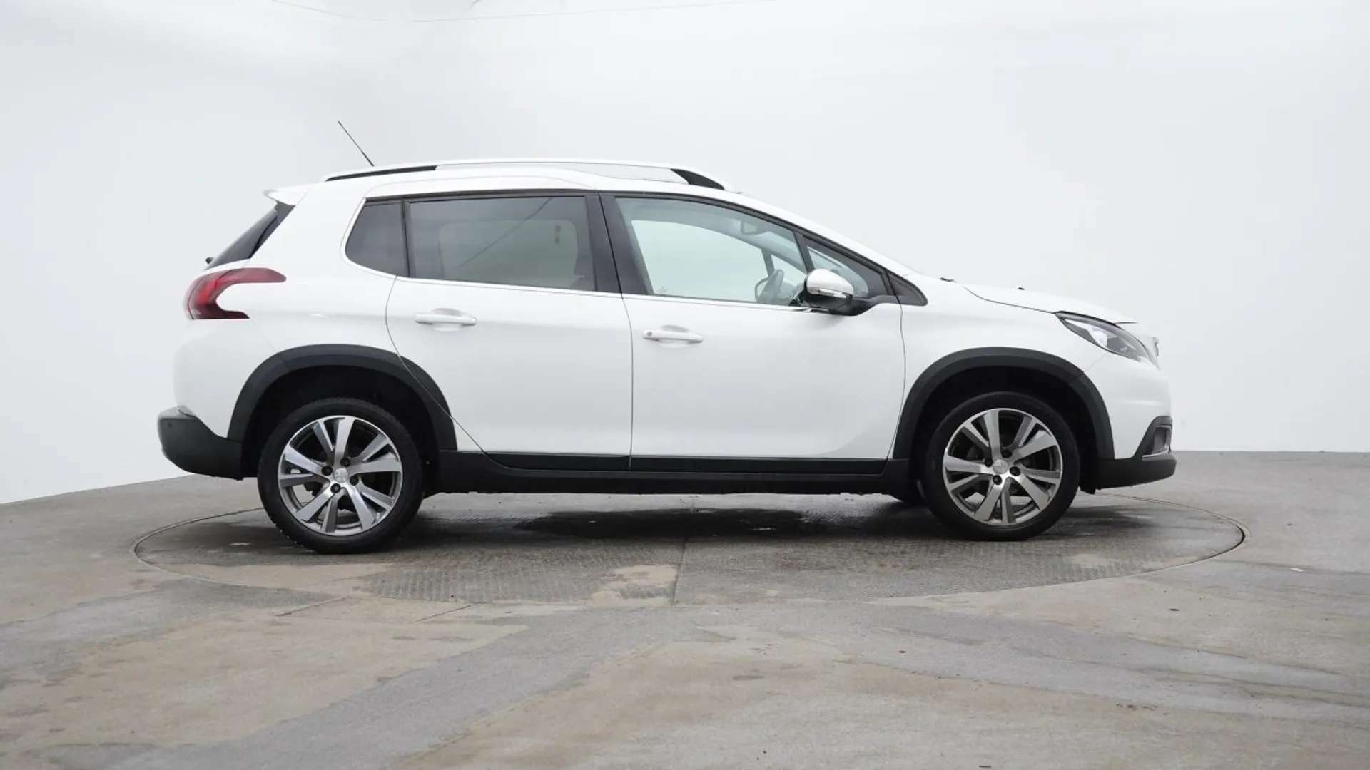 A 2019 PEUGEOT 2008 1.5 BLUEHDI ALLURE PREMIUM 5d 101 BHP Touchscreen, Bluetooth, DAB, USB, 17in Alloy Wheels Bianca White, 17in Alloys A 2019 PEUGEOT 2008 1.5 BLUEHDI ALLURE PREMIUM 5d 101 BHP Touchscreen, Bluetooth, DAB, USB, 17in Alloy Wheels Bianca White, 17in Alloys