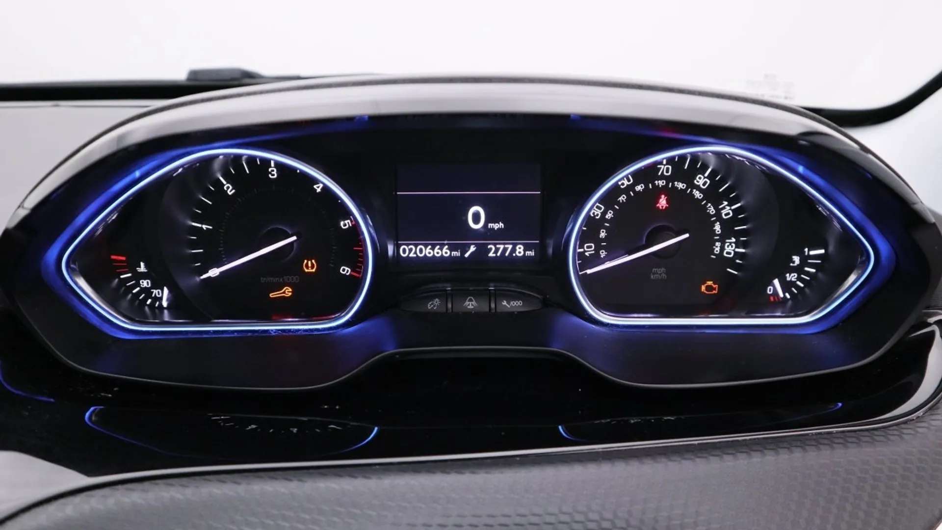 2019 PEUGEOT 2008 2019 PEUGEOT 2008