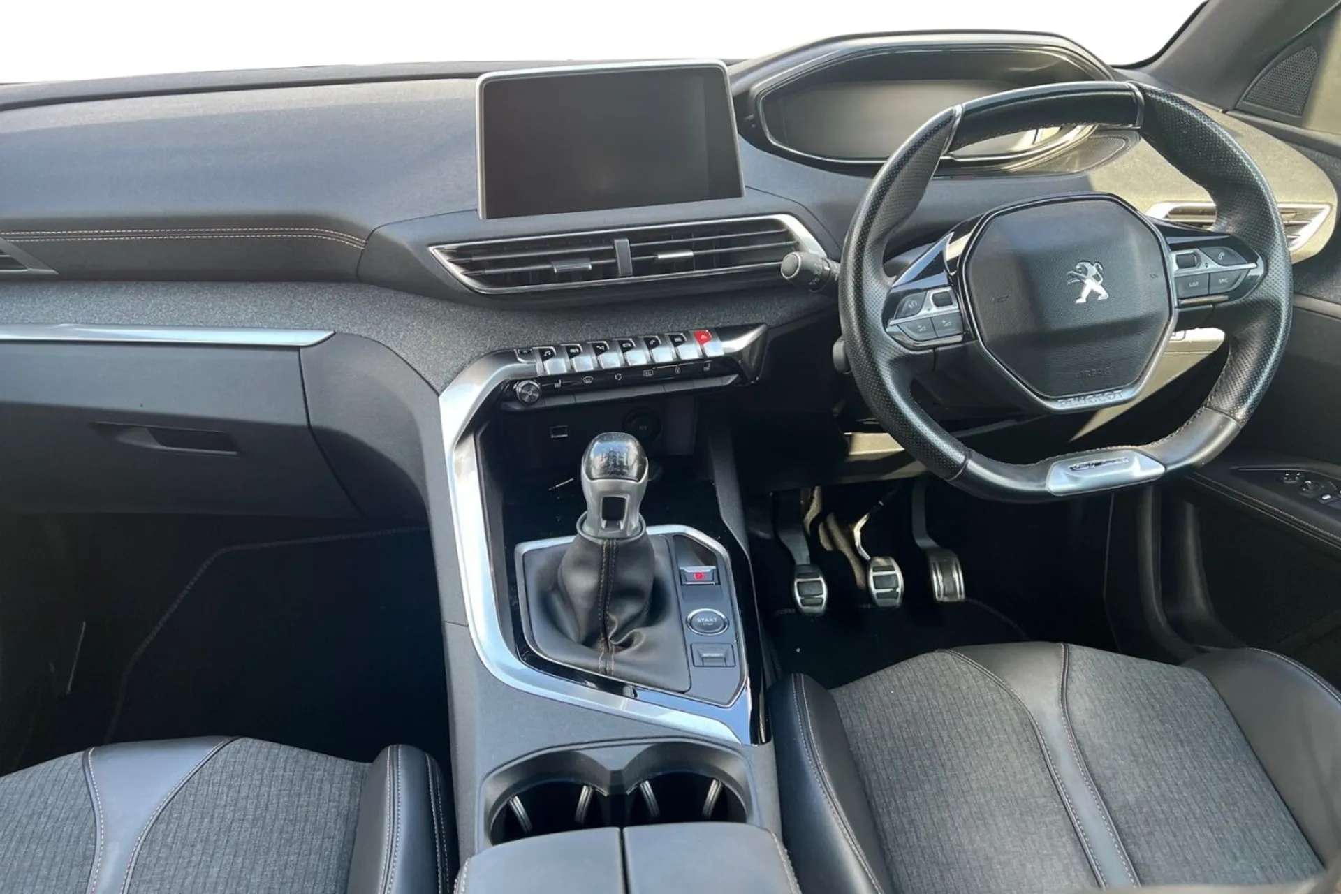 2018 PEUGEOT 3008 2018 PEUGEOT 3008