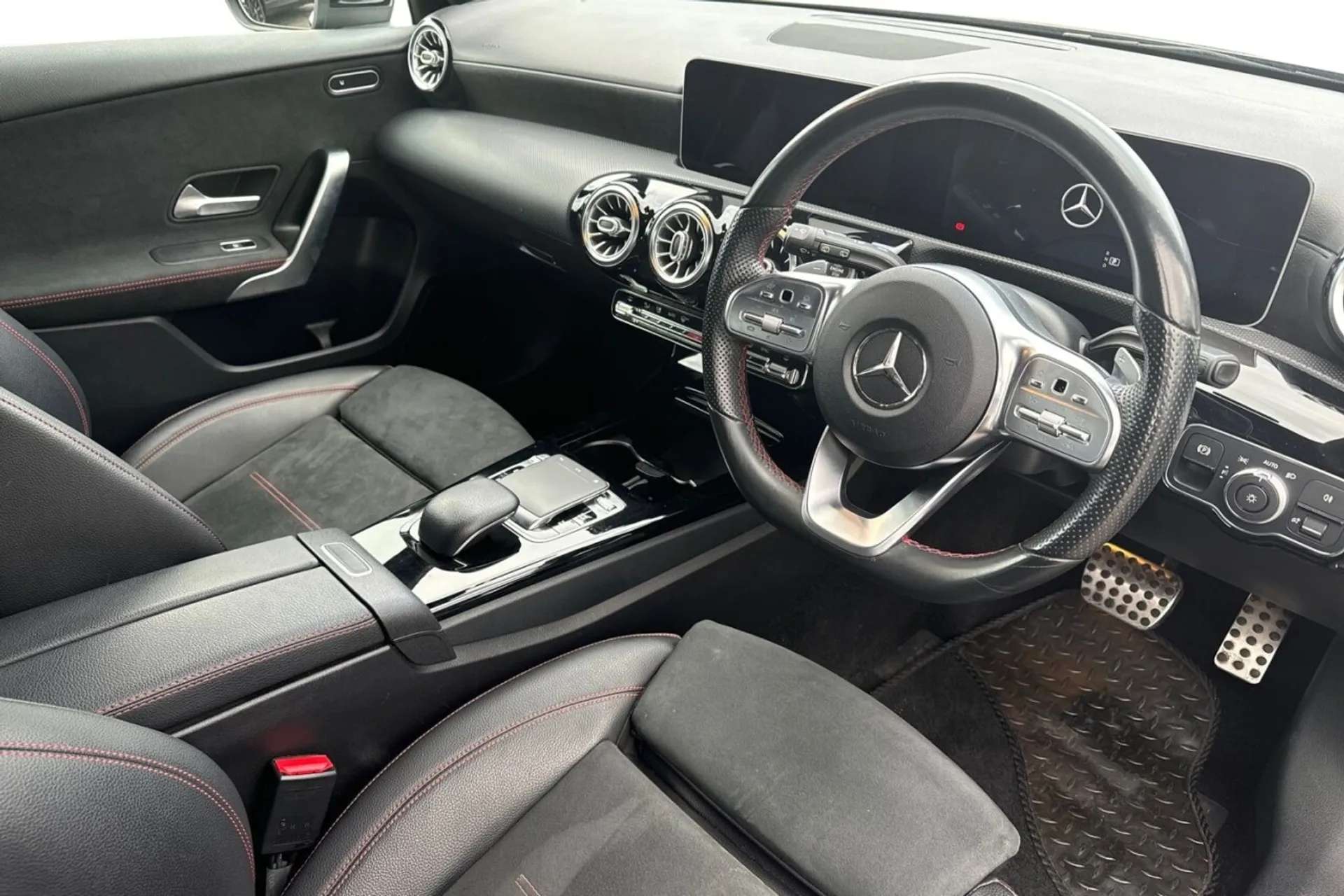 2018 MERCEDES-BENZ A-CLASS 2018 MERCEDES-BENZ A-CLASS