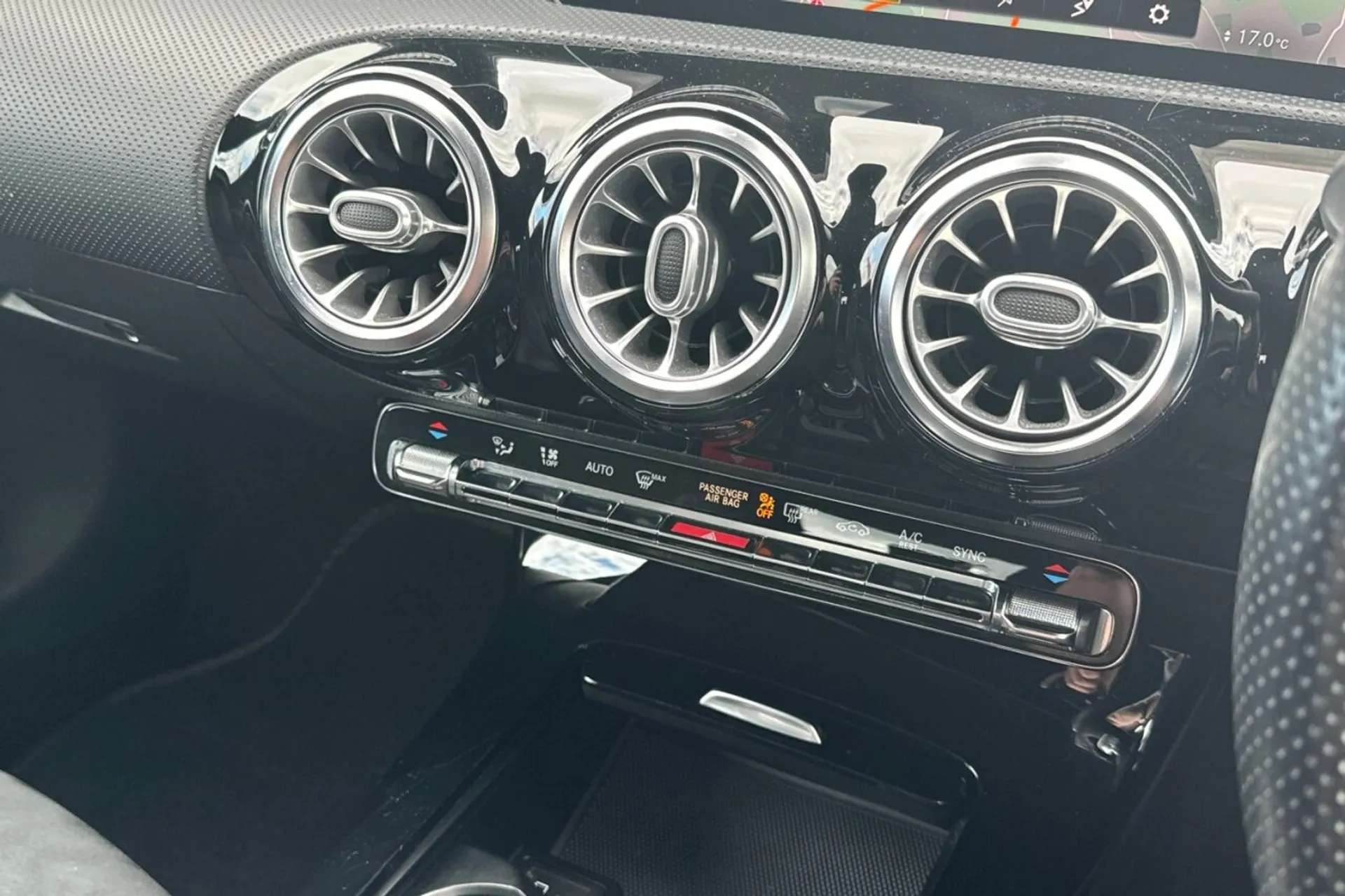 2018 MERCEDES-BENZ A-CLASS 2018 MERCEDES-BENZ A-CLASS