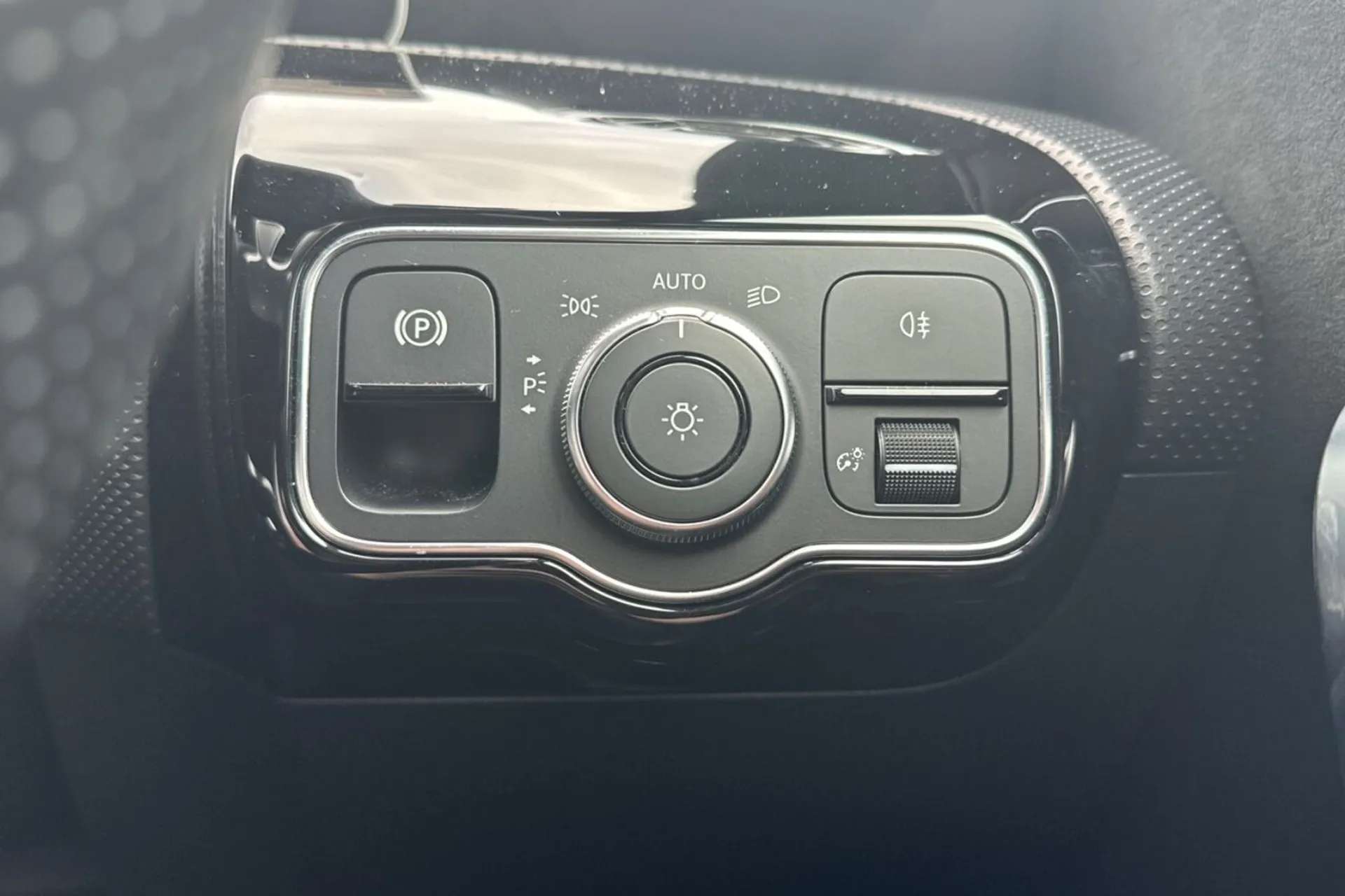 2018 MERCEDES-BENZ A-CLASS 2018 MERCEDES-BENZ A-CLASS