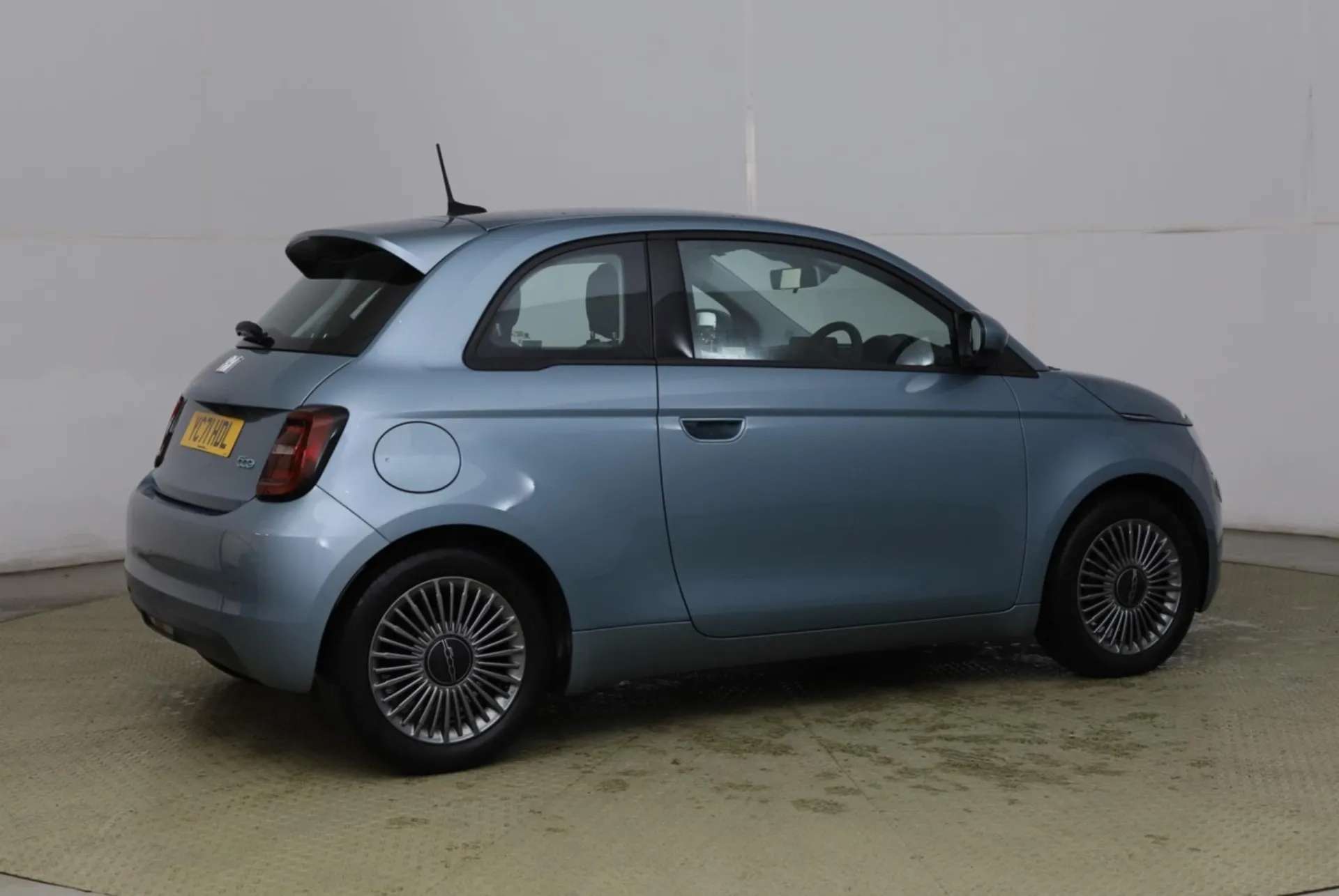 2021 FIAT 500E 2021 FIAT 500E