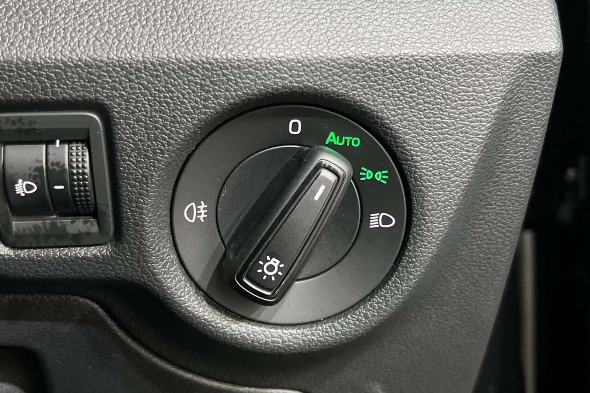 2023 SKODA KAMIQ 2023 SKODA KAMIQ