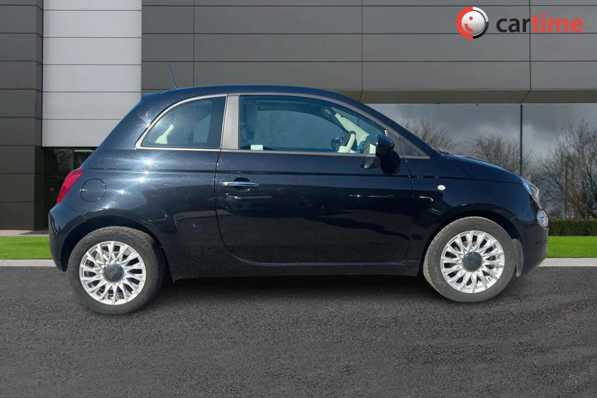 A 2021 FIAT 500 1.0 LOUNGE MHEV 3d 69 BHP Glass Roof, Air Conditioning, Cruise Control, Rear Parking Sensors, 7In Touchscreen, Android Auto/Apple CarPlay Crossover Bl A 2021 FIAT 500 1.0 LOUNGE MHEV 3d 69 BHP Glass Roof, Air Conditioning, Cruise Control, Rear Parking Sensors, 7In Touchscreen, Android Auto/Apple CarPlay Crossover Bl