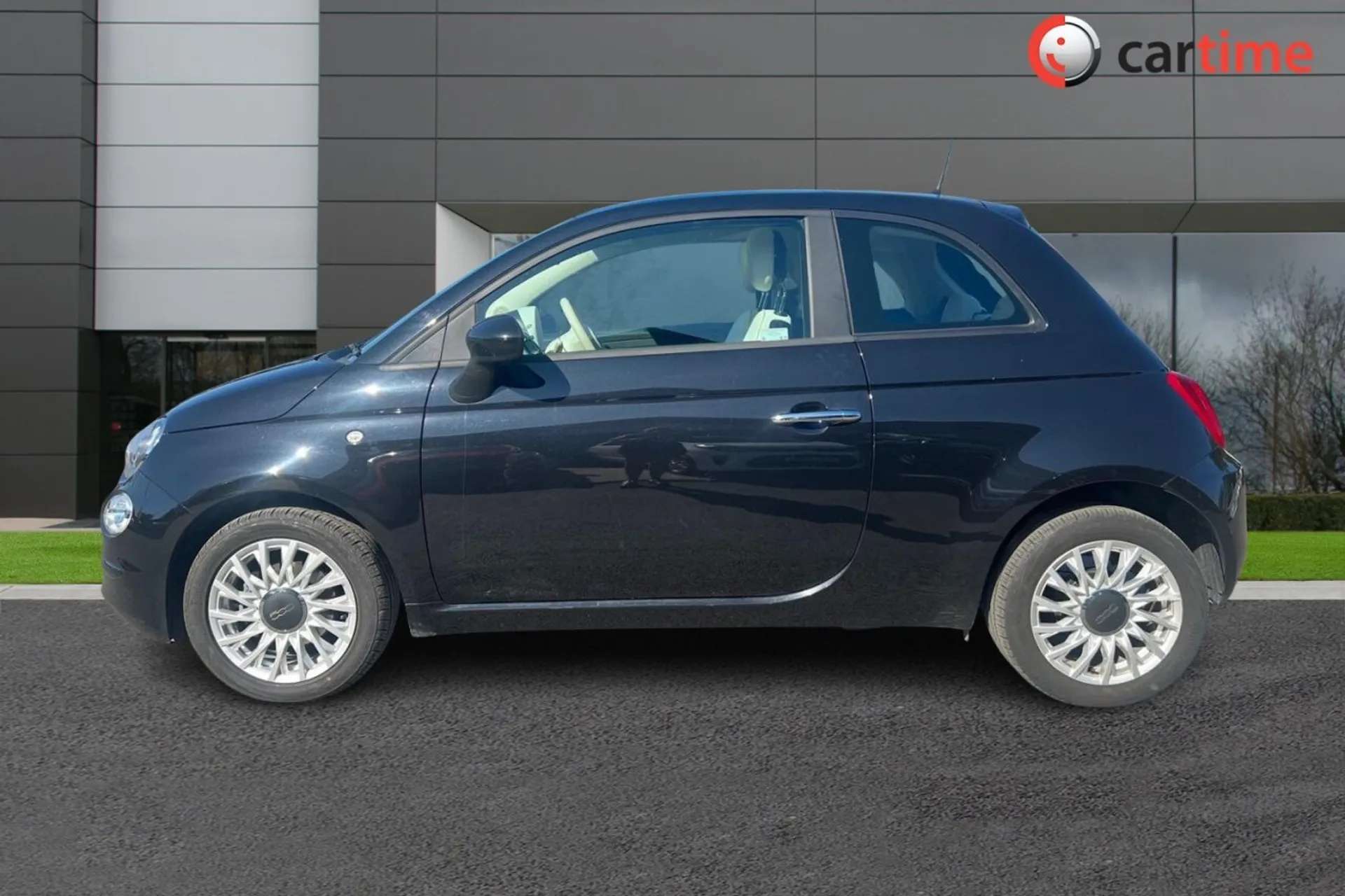 A 2021 FIAT 500 1.0 LOUNGE MHEV 3d 69 BHP Glass Roof, Air Conditioning, Cruise Control, Rear Parking Sensors, 7In Touchscreen, Android Auto/Apple CarPlay Crossover Bl A 2021 FIAT 500 1.0 LOUNGE MHEV 3d 69 BHP Glass Roof, Air Conditioning, Cruise Control, Rear Parking Sensors, 7In Touchscreen, Android Auto/Apple CarPlay Crossover Bl