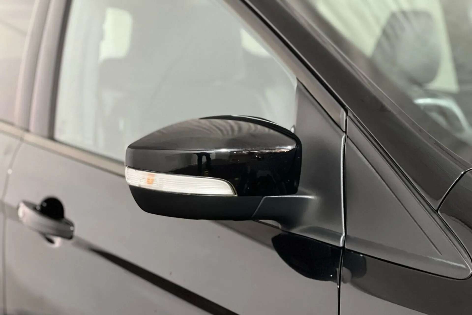 0 FORD KUGA 0 FORD KUGA