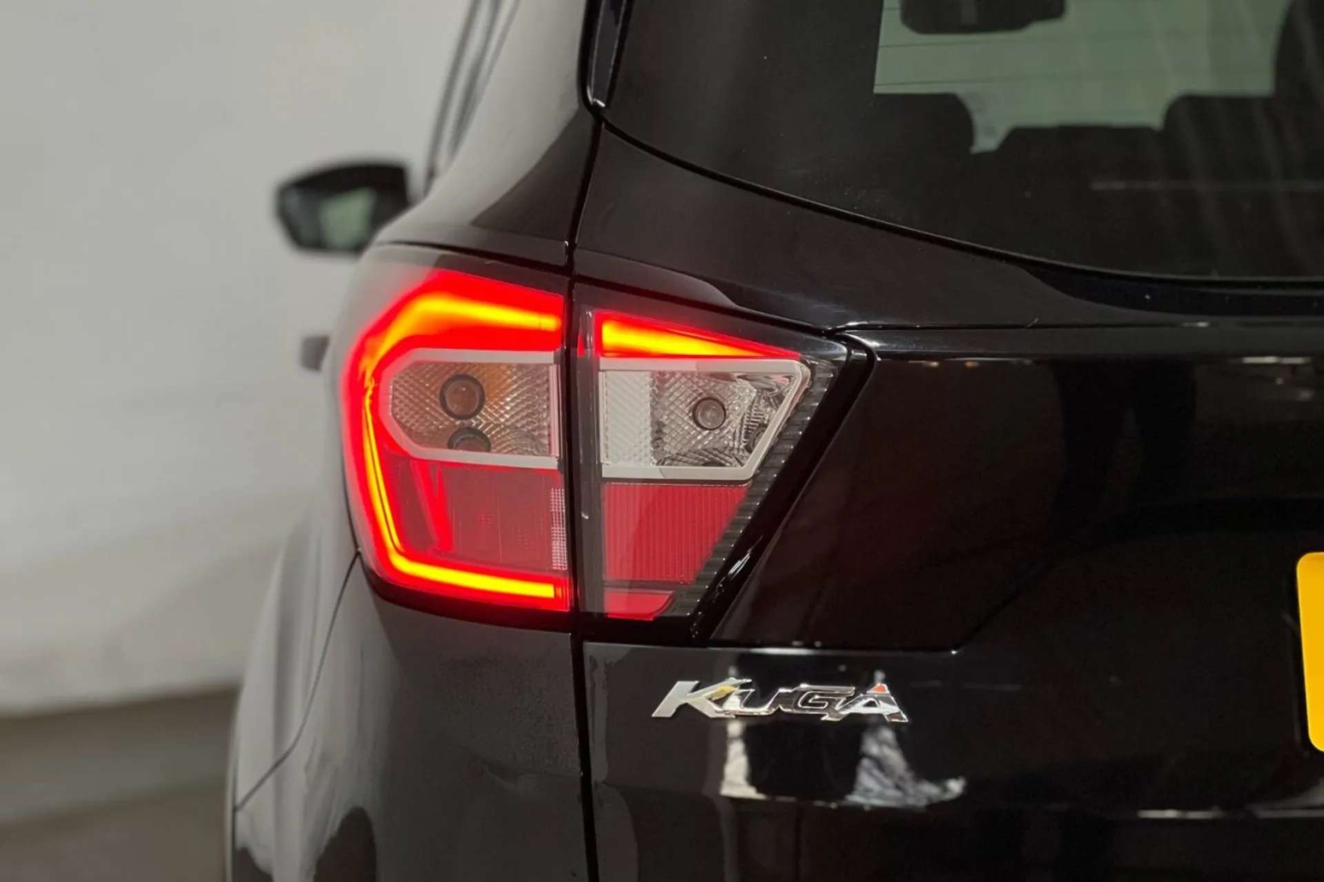 0 FORD KUGA 0 FORD KUGA