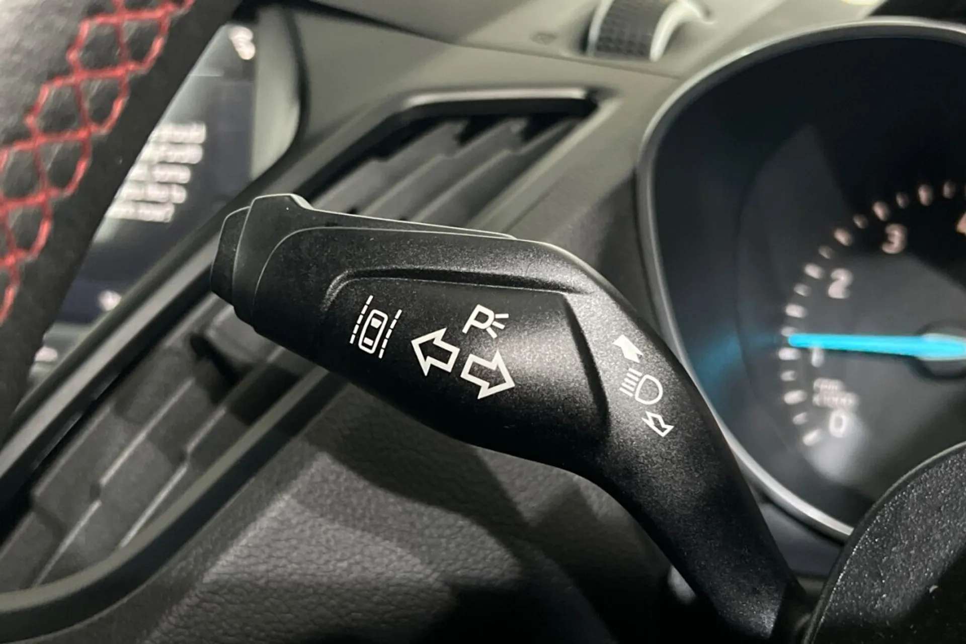 0 FORD KUGA 0 FORD KUGA