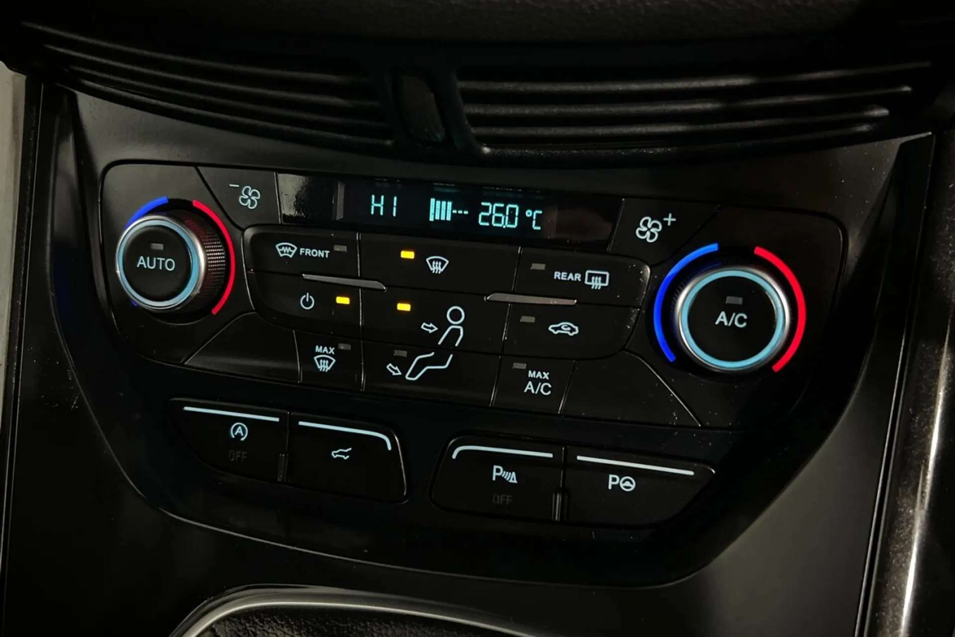 0 FORD KUGA 0 FORD KUGA