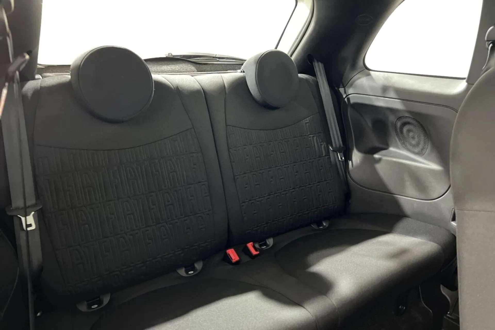 0 FIAT 500 0 FIAT 500