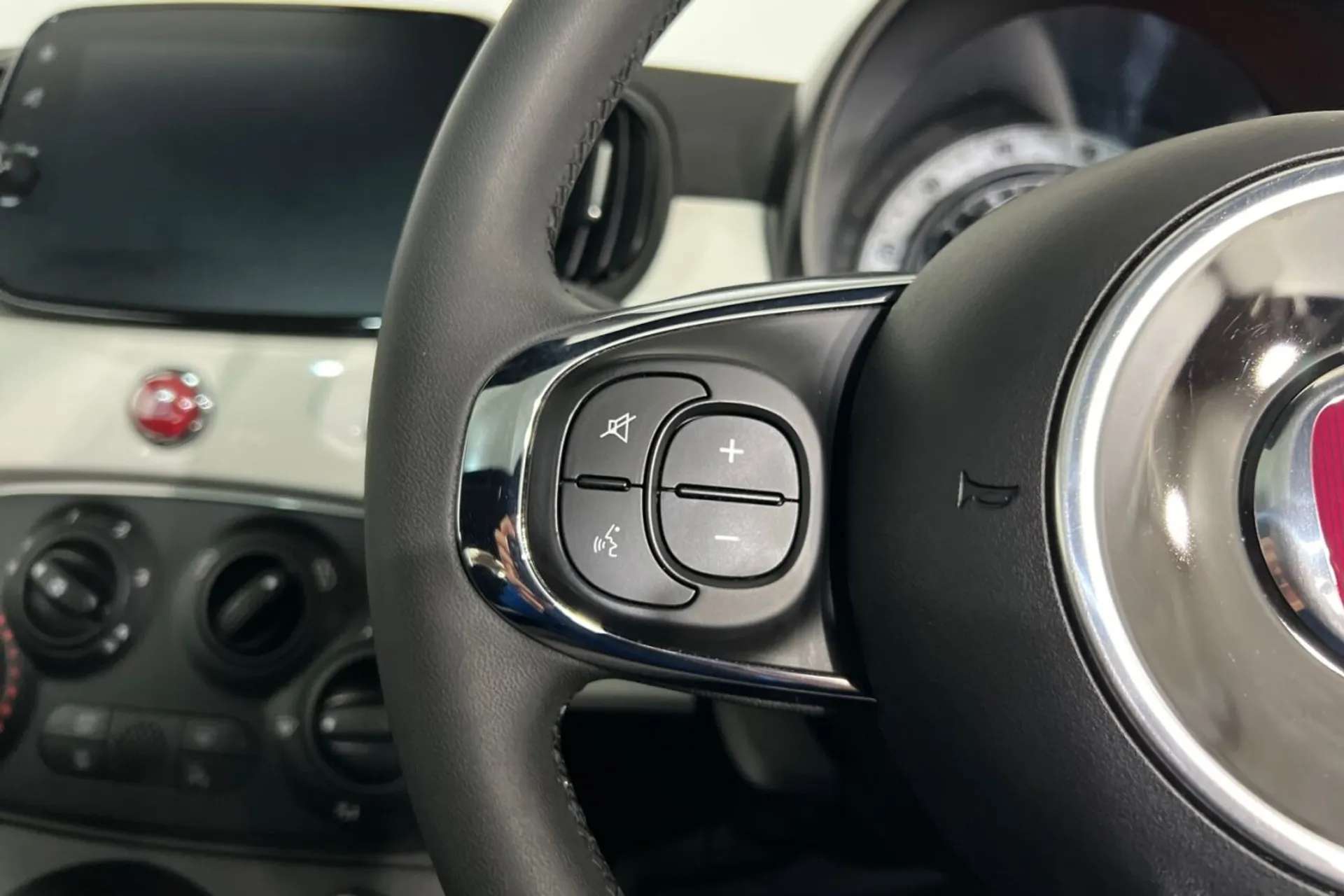 0 FIAT 500 0 FIAT 500