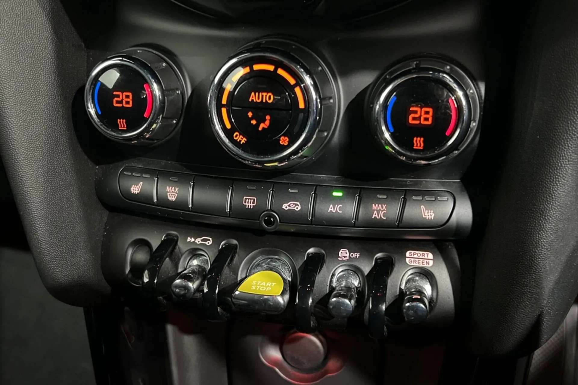 2021 MINI HATCH COOPER 2021 MINI HATCH COOPER