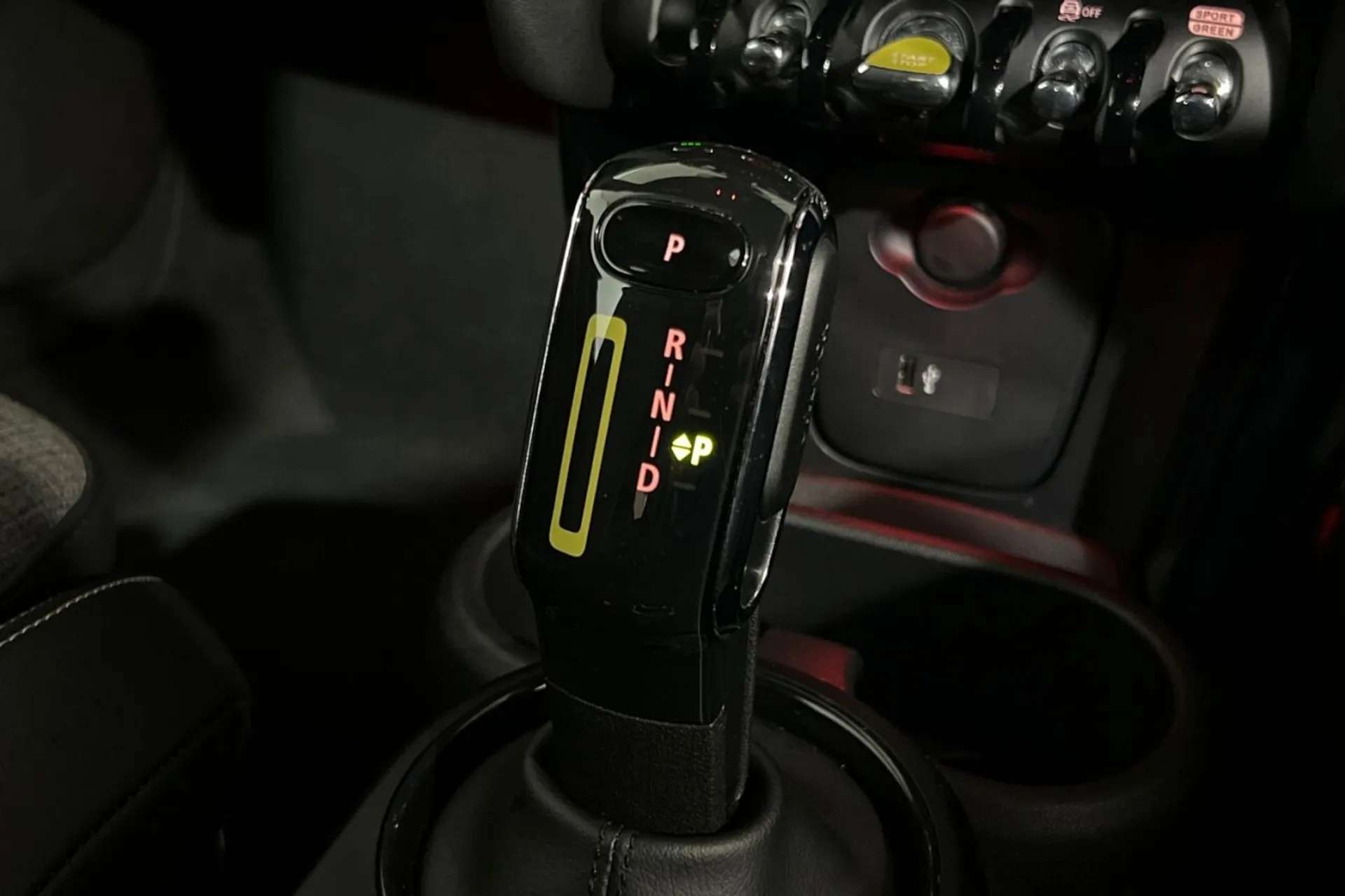 2021 MINI HATCH COOPER 2021 MINI HATCH COOPER