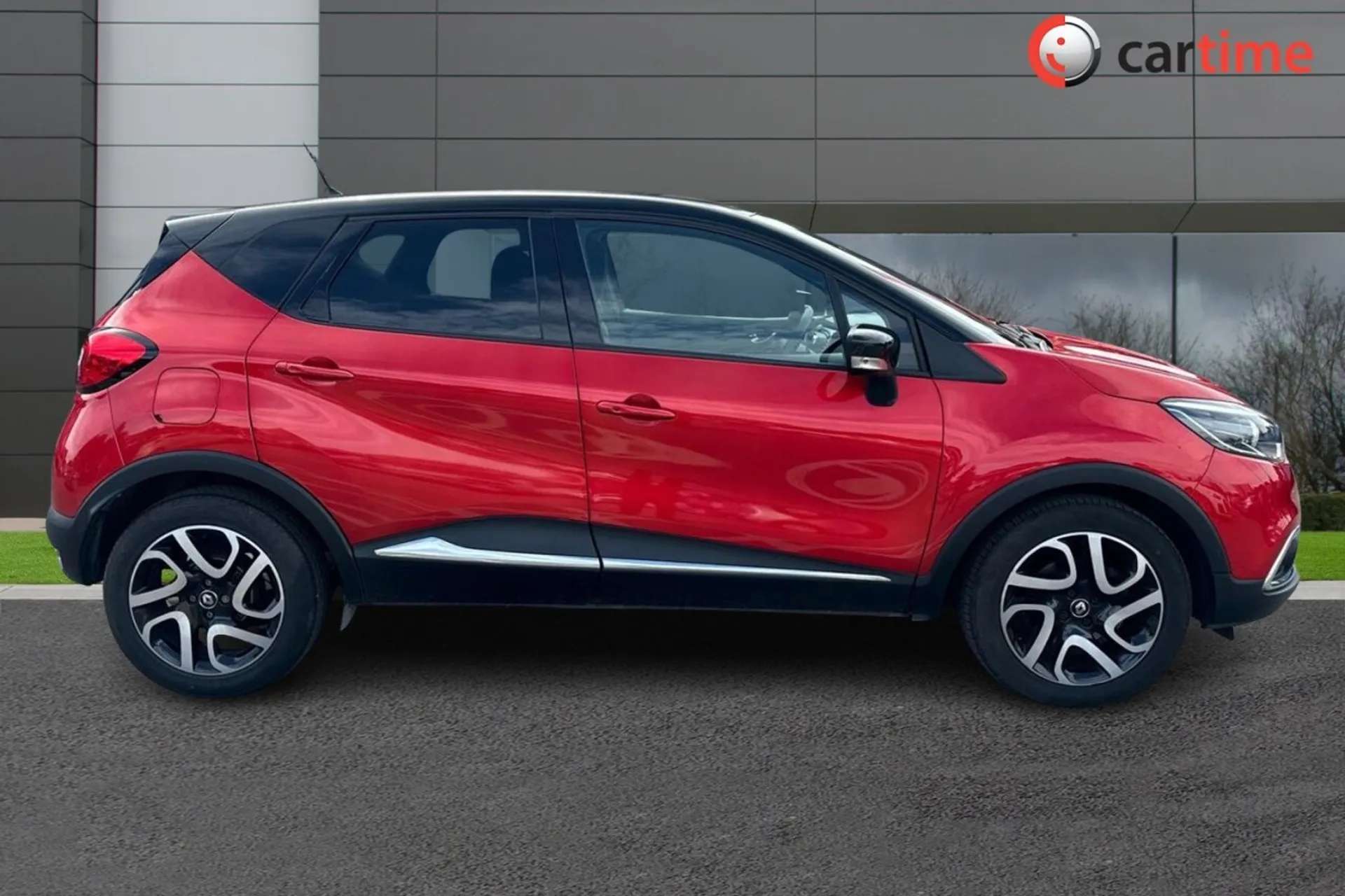 A 2017 RENAULT CAPTUR 1.5 DYNAMIQUE S NAV DCI 5d 90 BHP 7in Touchscreen Sat Nav, Rear Parking Sensors, DAB / Bluetooth / USB, 17in Alloys, Cruise Control Flame Red, 17In Al A 2017 RENAULT CAPTUR 1.5 DYNAMIQUE S NAV DCI 5d 90 BHP 7in Touchscreen Sat Nav, Rear Parking Sensors, DAB / Bluetooth / USB, 17in Alloys, Cruise Control Flame Red, 17In Al