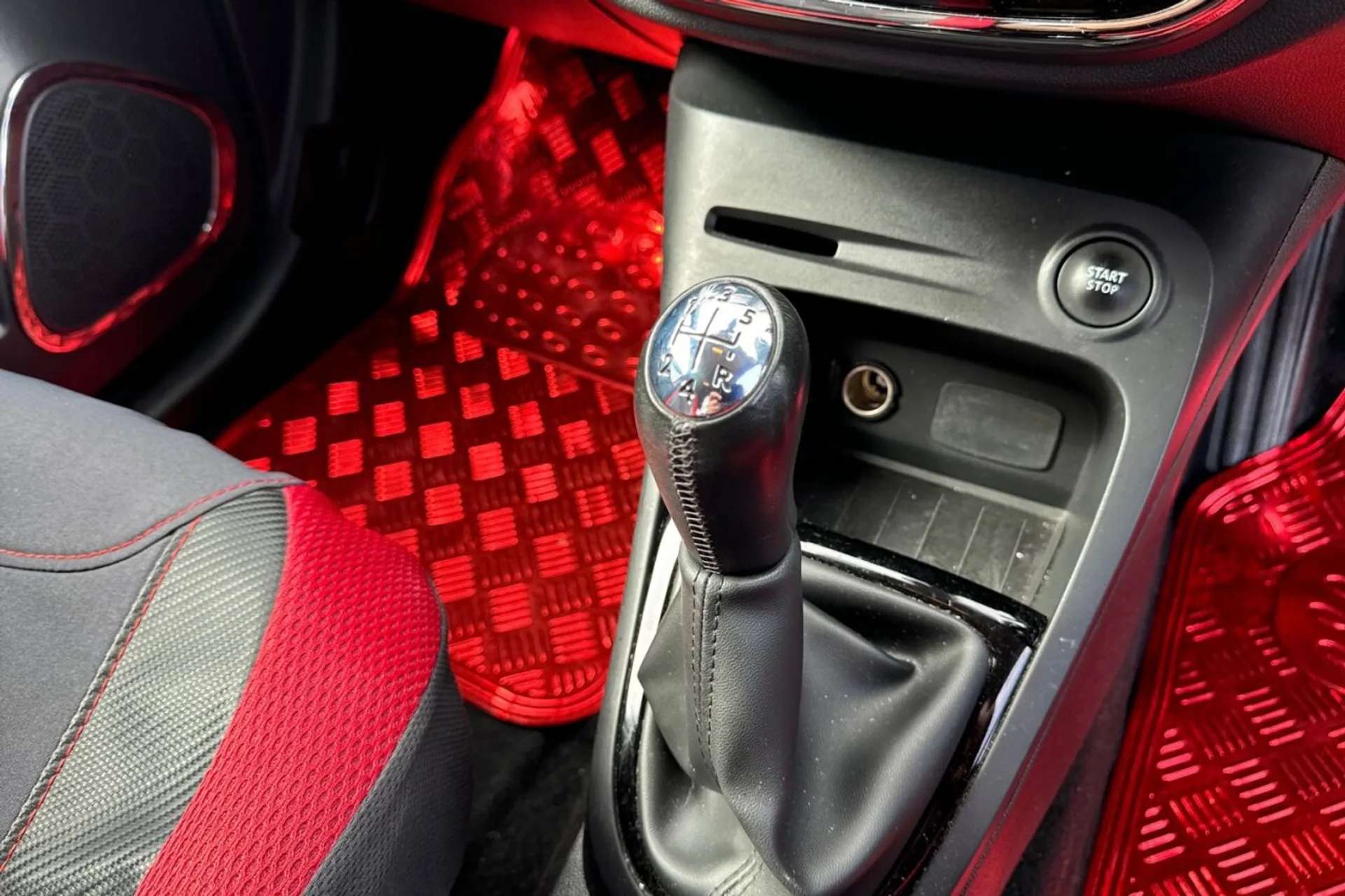 2017 RENAULT CAPTUR 2017 RENAULT CAPTUR