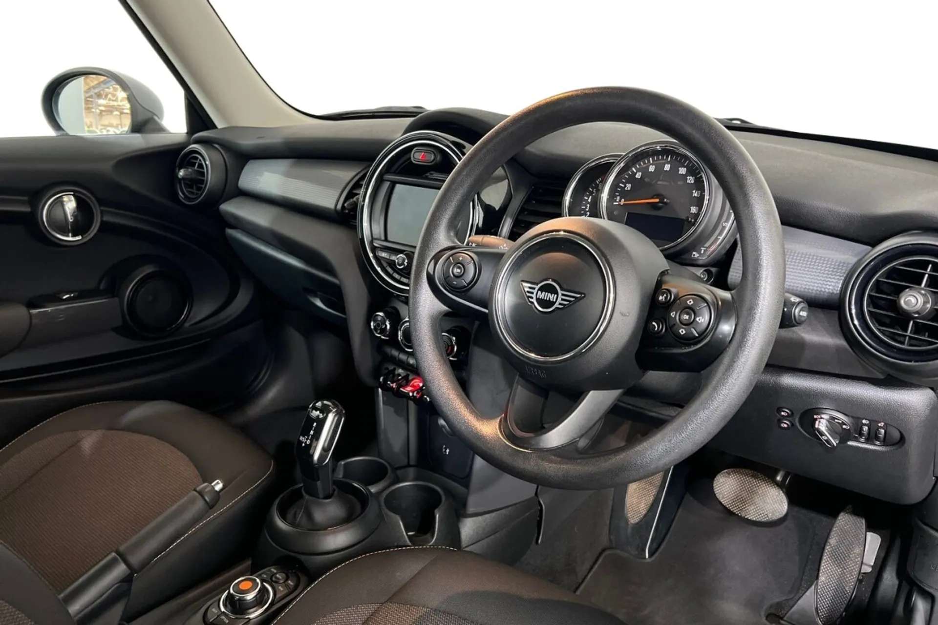 2019 MINI HATCH COOPER 2019 MINI HATCH COOPER