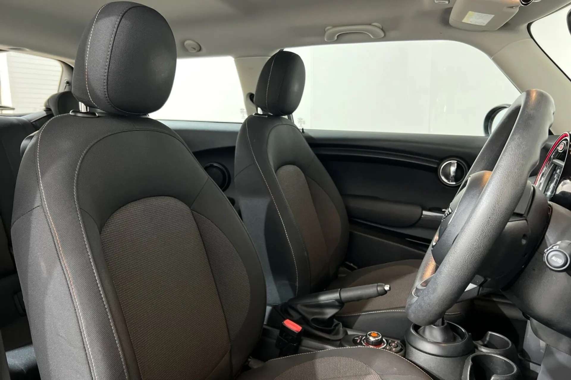 2019 MINI HATCH COOPER 2019 MINI HATCH COOPER