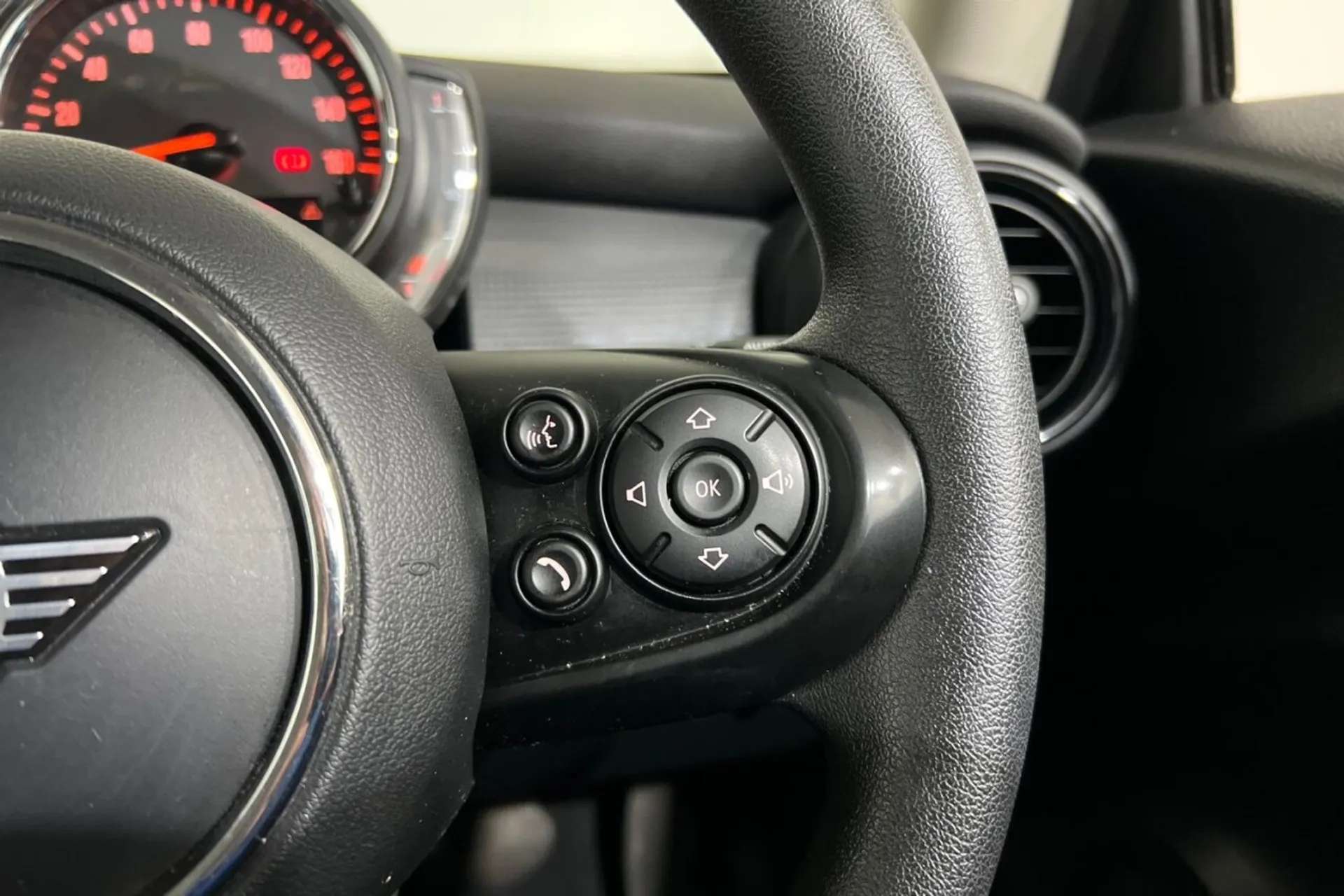 2019 MINI HATCH COOPER 2019 MINI HATCH COOPER