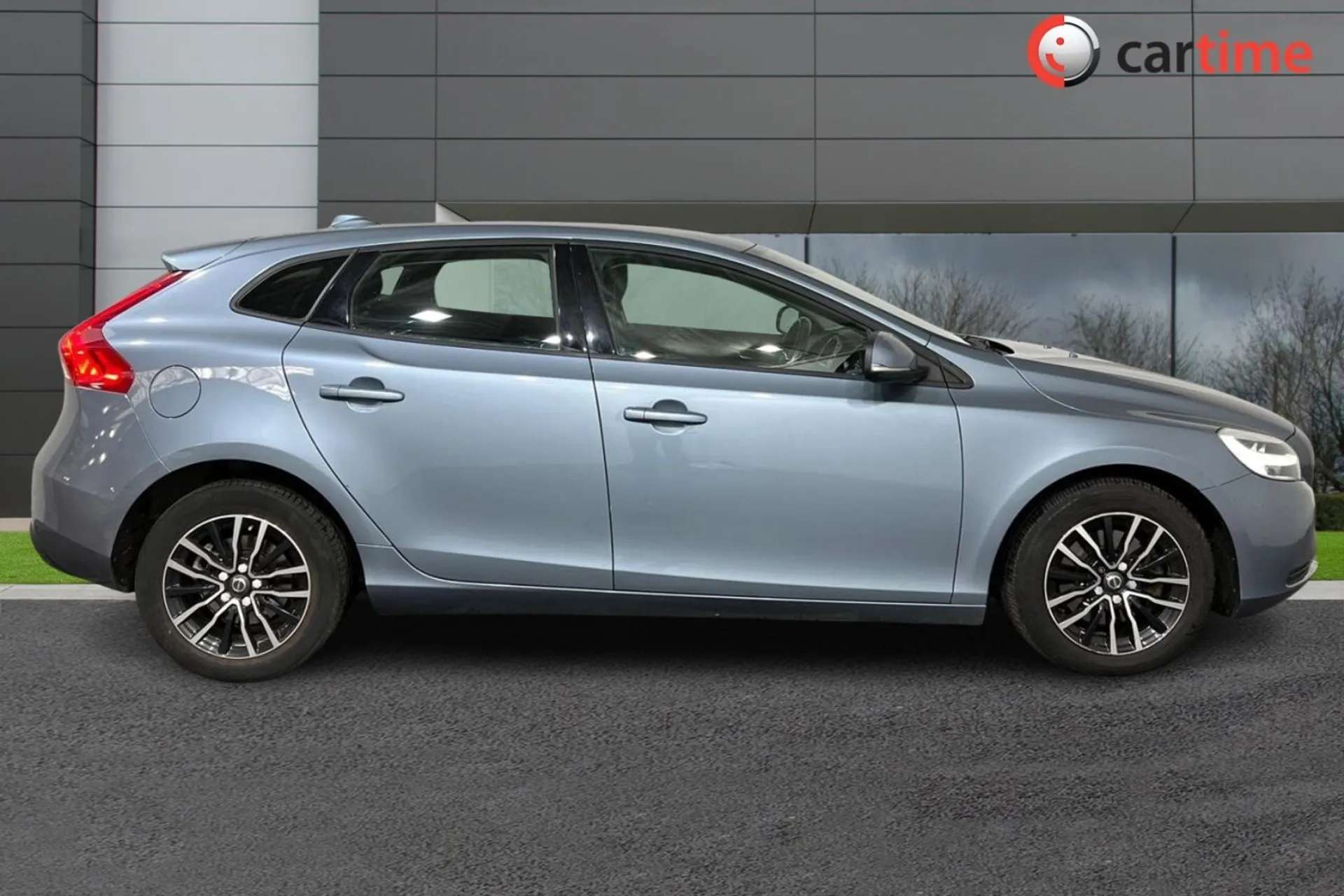 0 VOLVO V40 0 VOLVO V40
