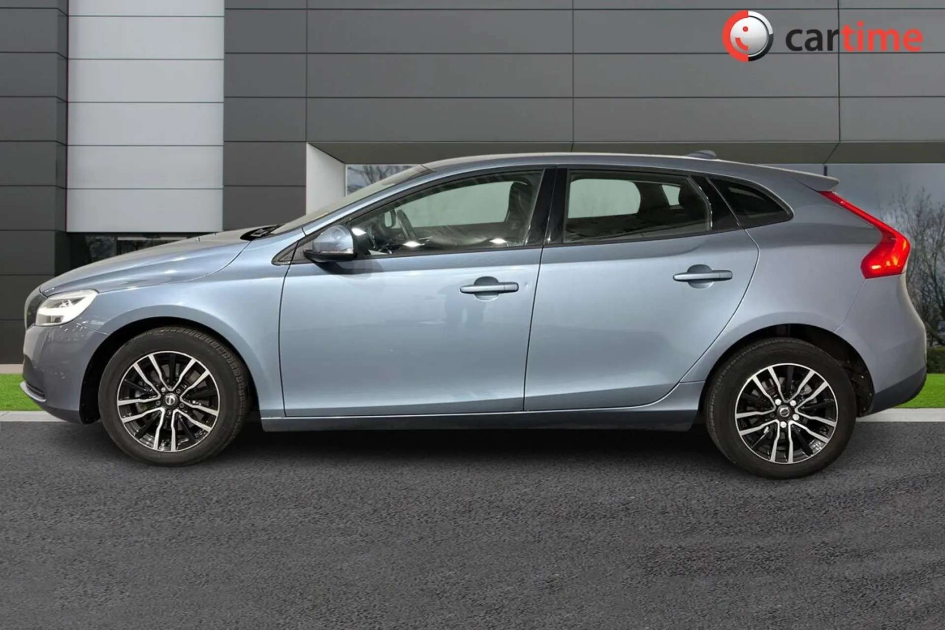 0 VOLVO V40 0 VOLVO V40
