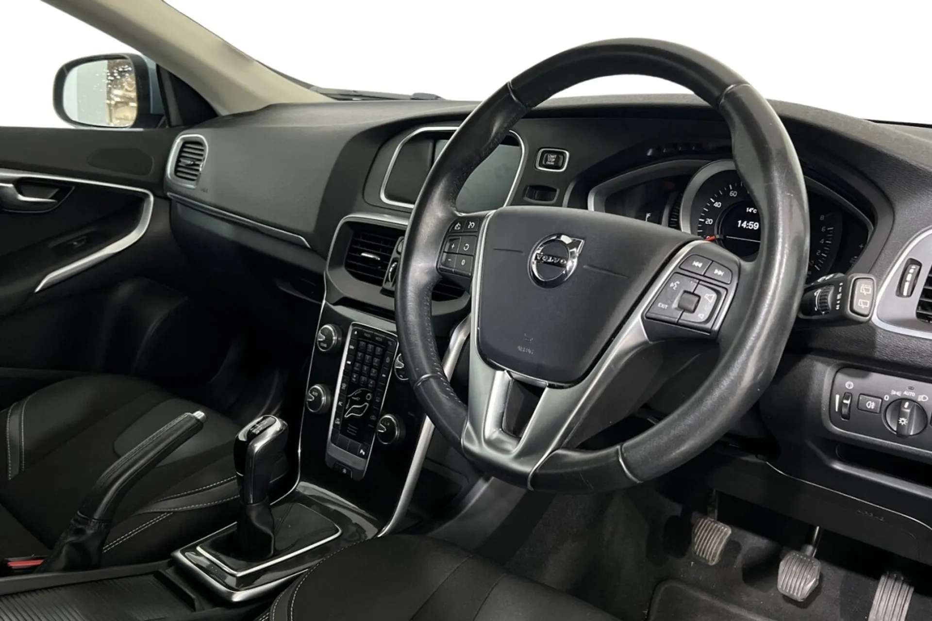 0 VOLVO V40 0 VOLVO V40