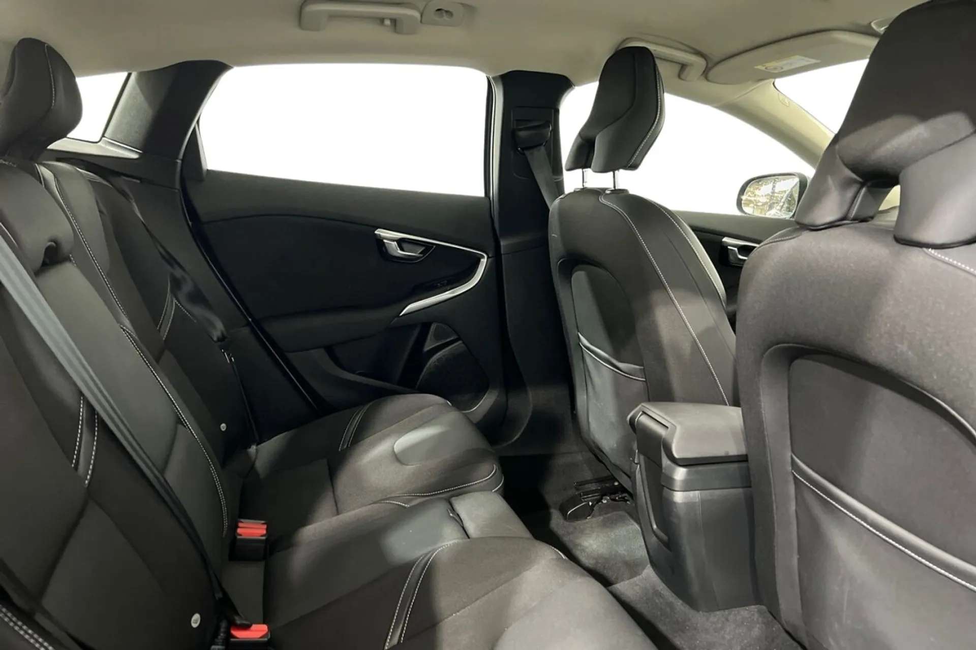 0 VOLVO V40 0 VOLVO V40