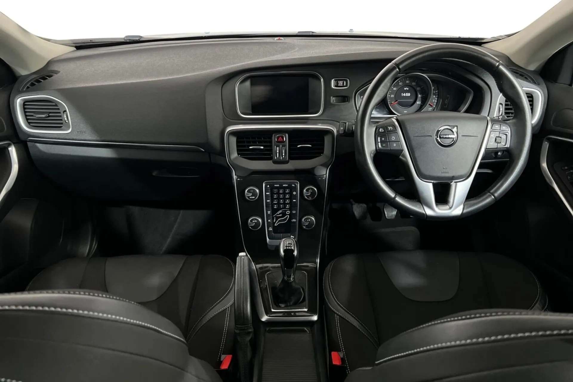 0 VOLVO V40 0 VOLVO V40