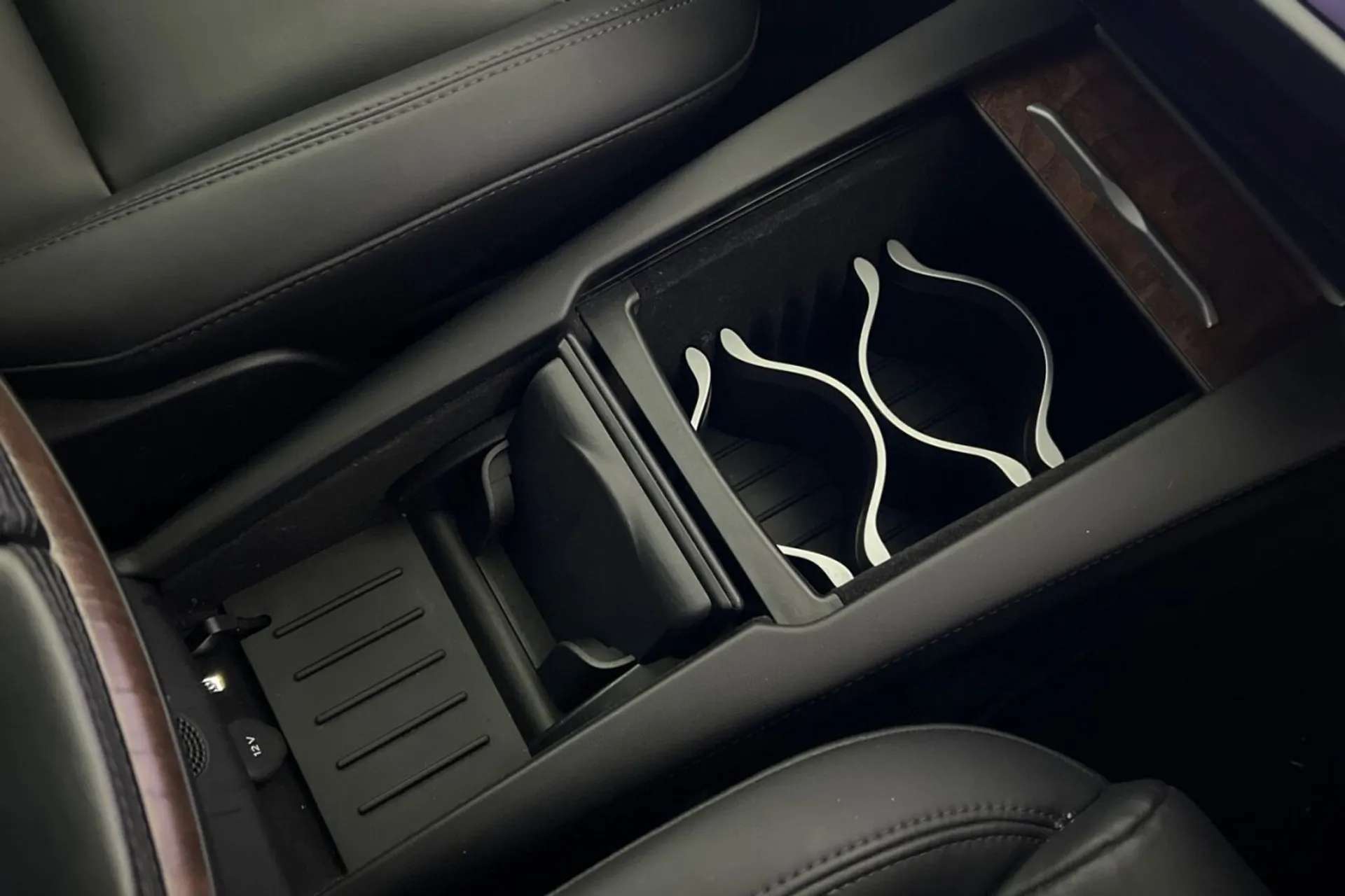 0 TESLA MODEL X 0 TESLA MODEL X