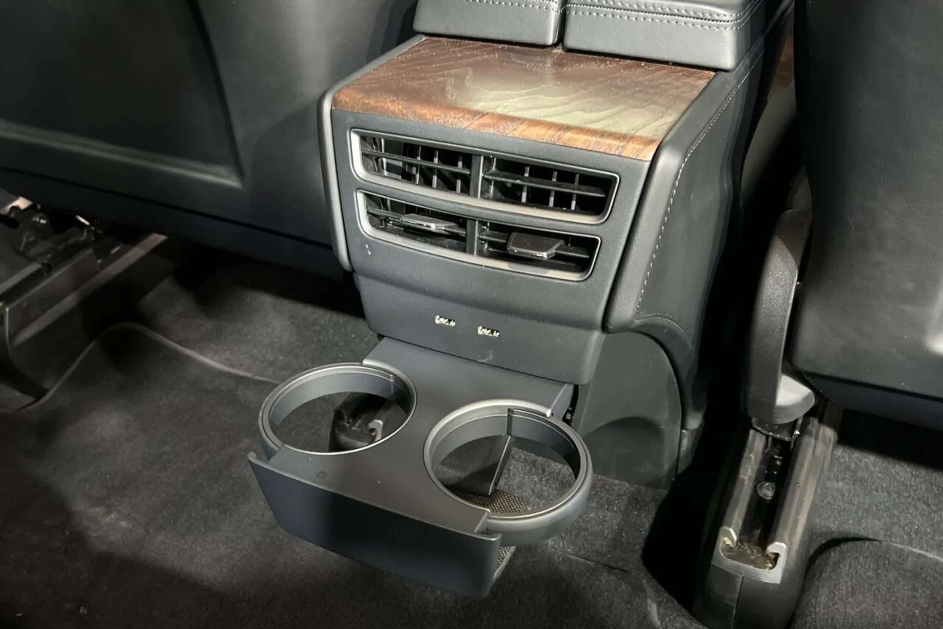 0 TESLA MODEL X 0 TESLA MODEL X