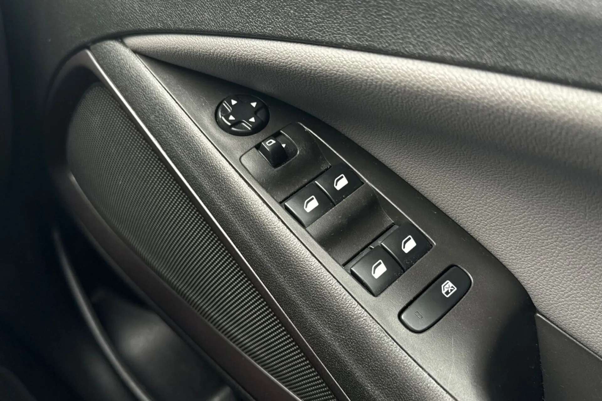 2018 VAUXHALL CROSSLAND X 2018 VAUXHALL CROSSLAND X