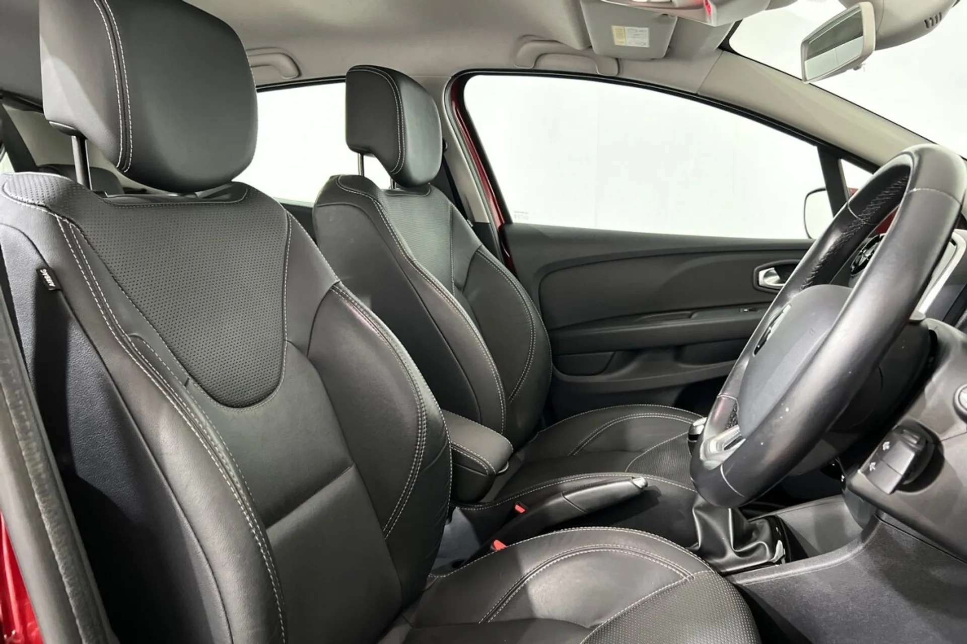 2018 RENAULT CLIO 2018 RENAULT CLIO