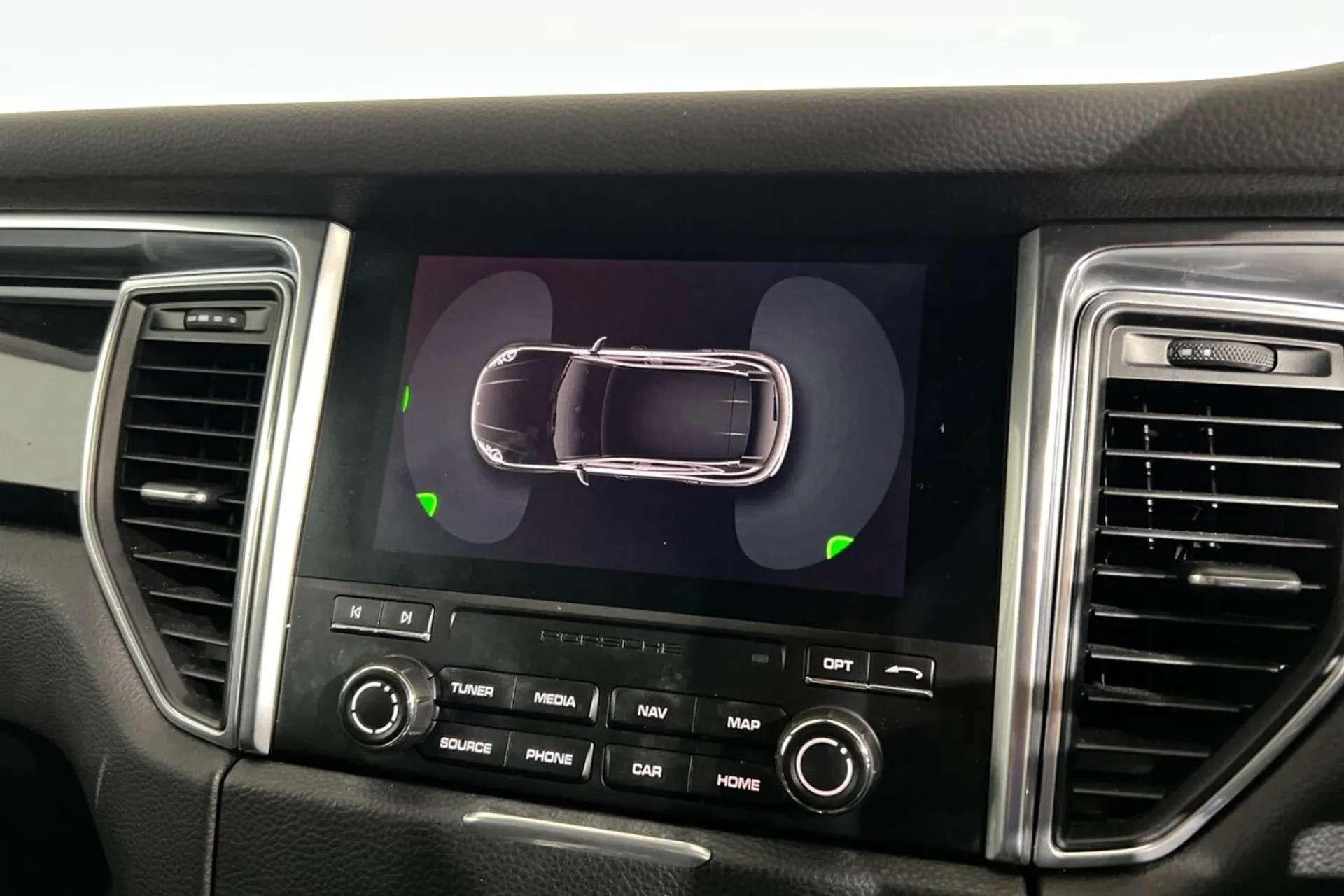 2018 PORSCHE MACAN 2018 PORSCHE MACAN