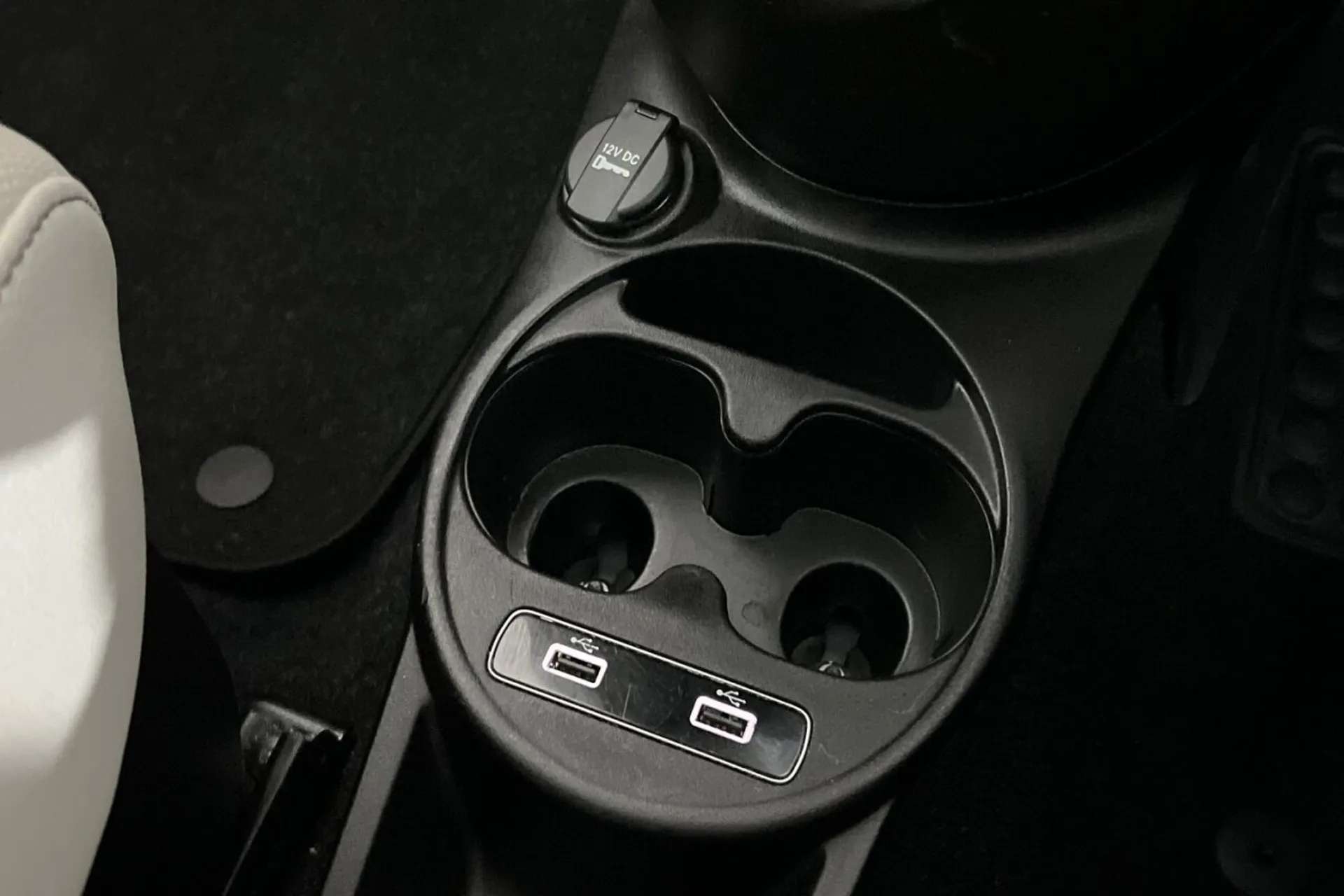 2021 FIAT 500 2021 FIAT 500