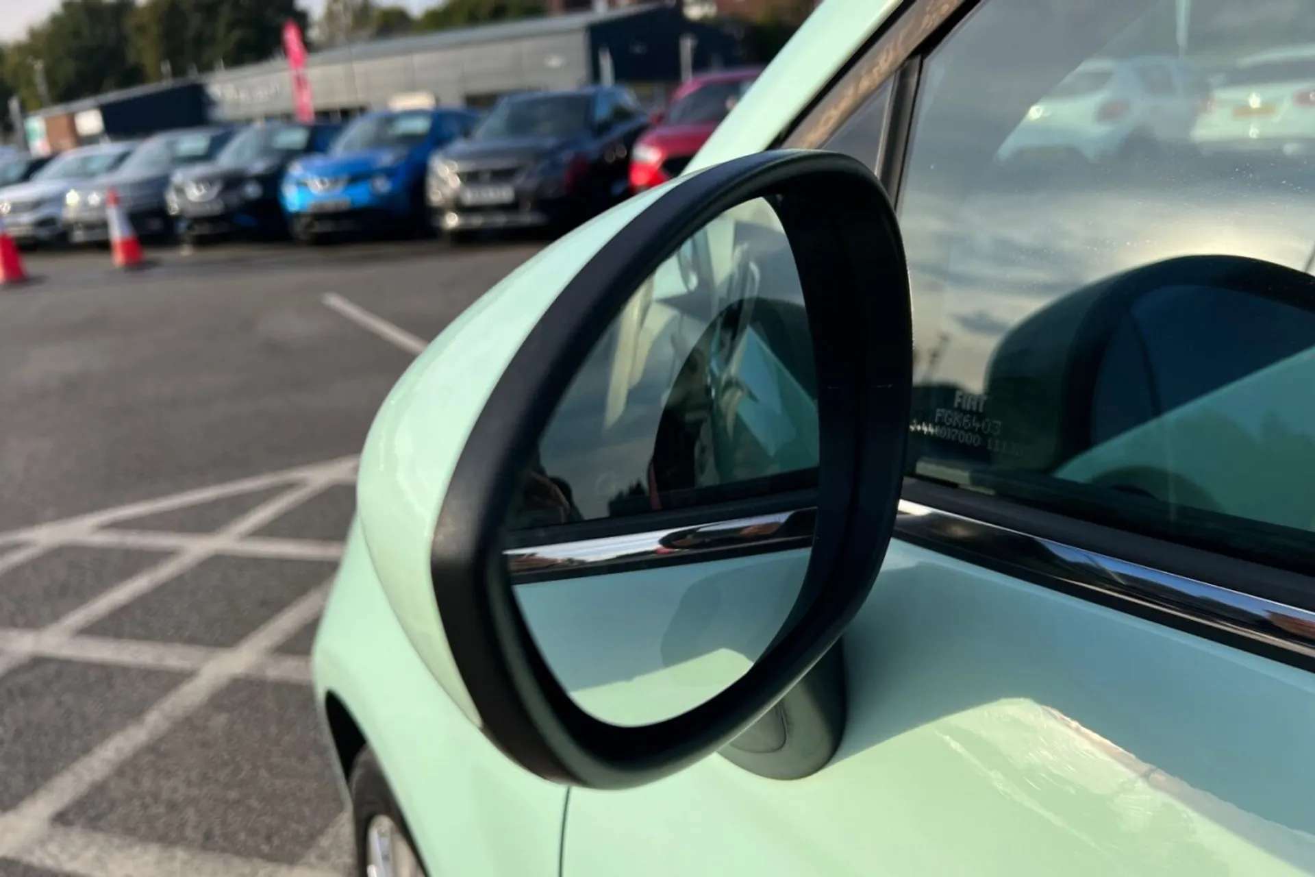 2018 FIAT 500 2018 FIAT 500