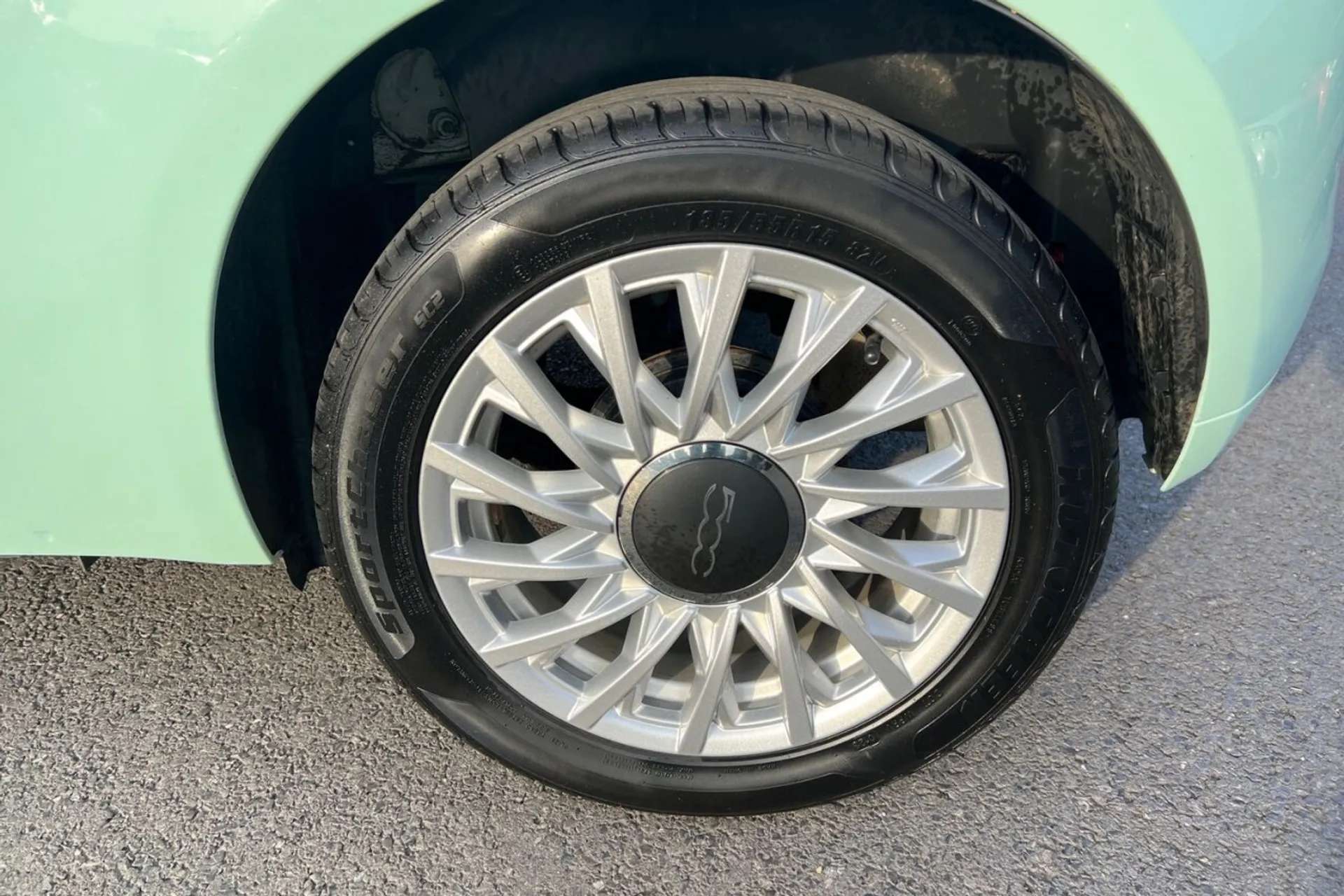 2018 FIAT 500 2018 FIAT 500